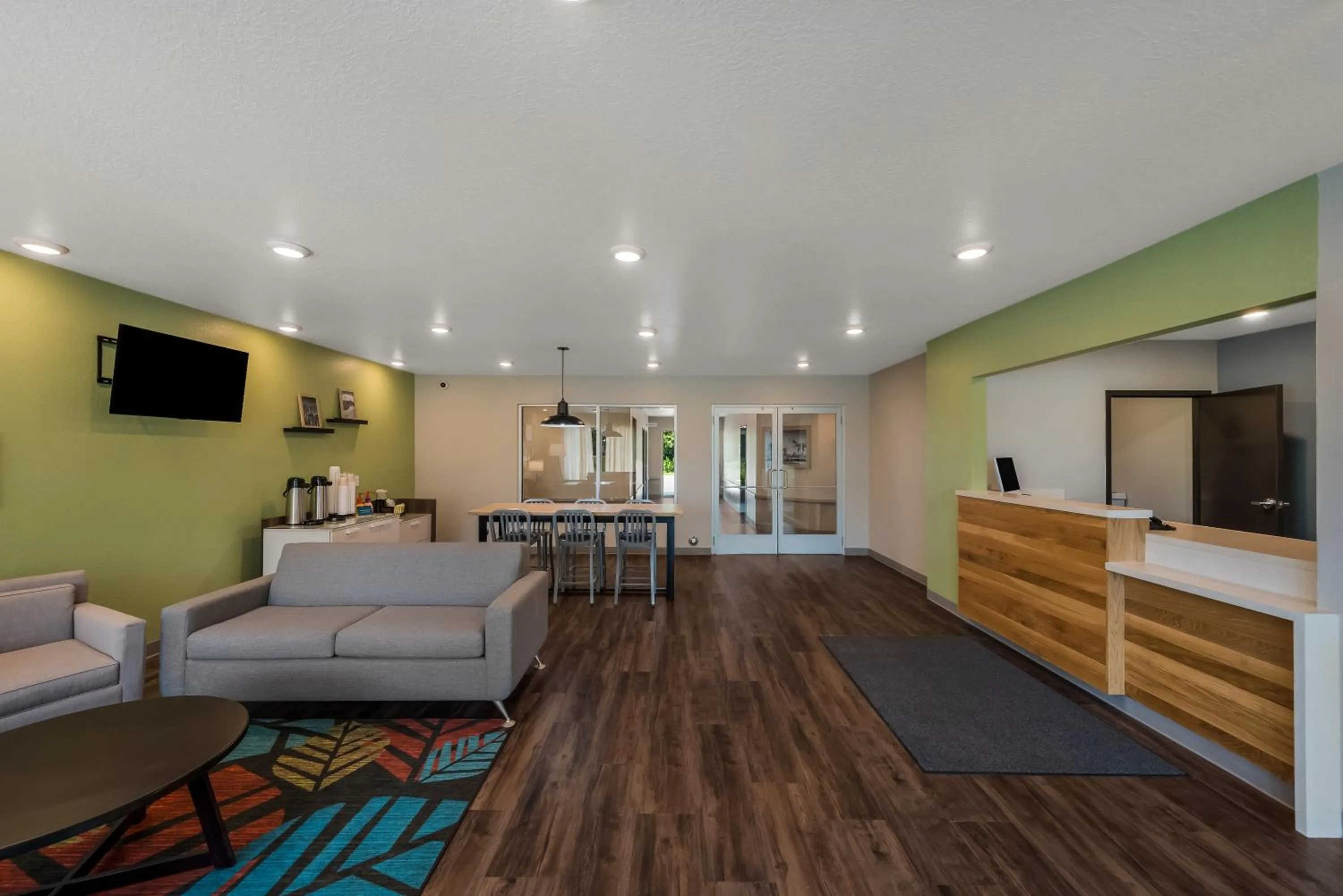 Lobby or reception in WoodSpring Suites West Palm Beach