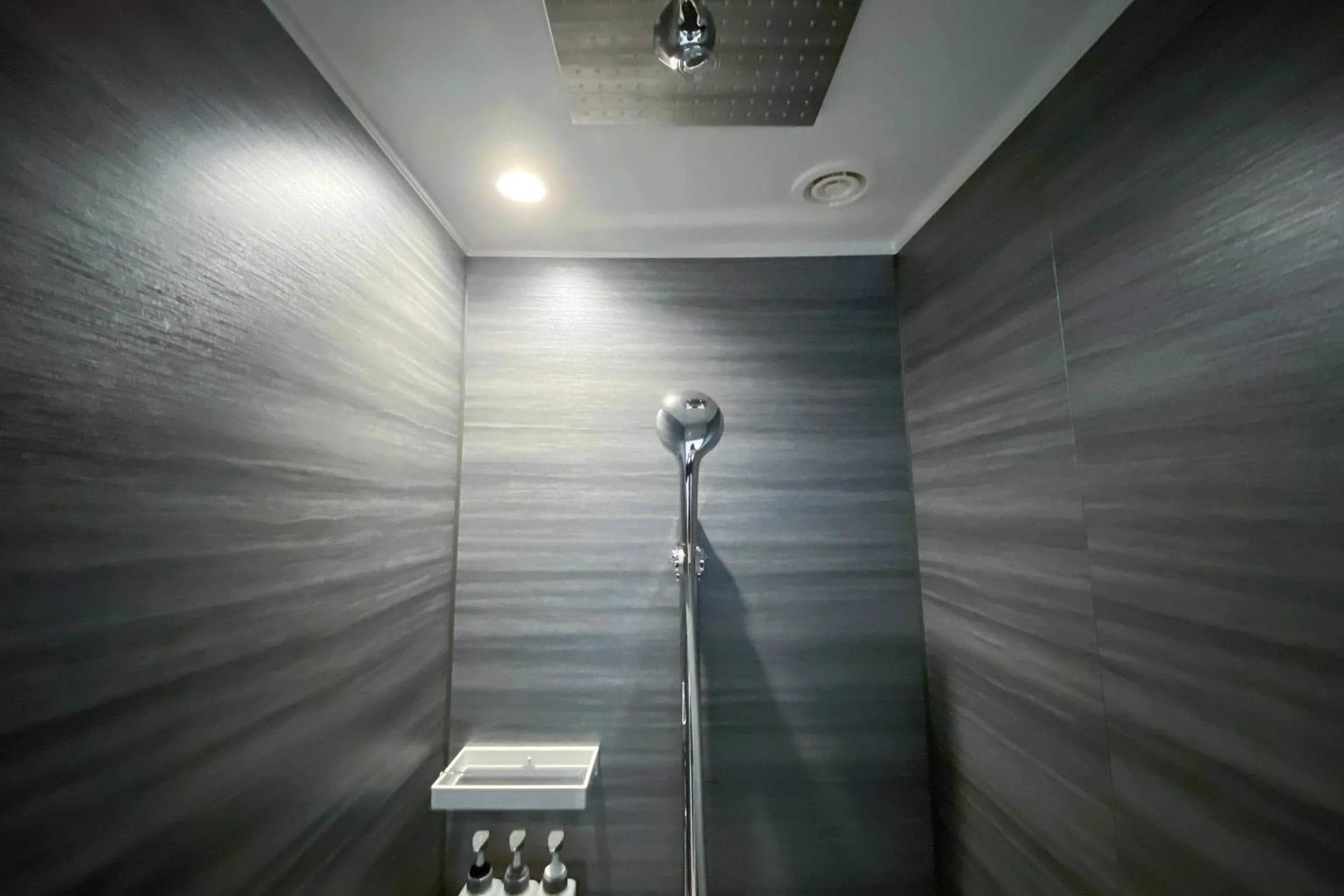 Bathroom in Comfort Hotel Yokkaichi