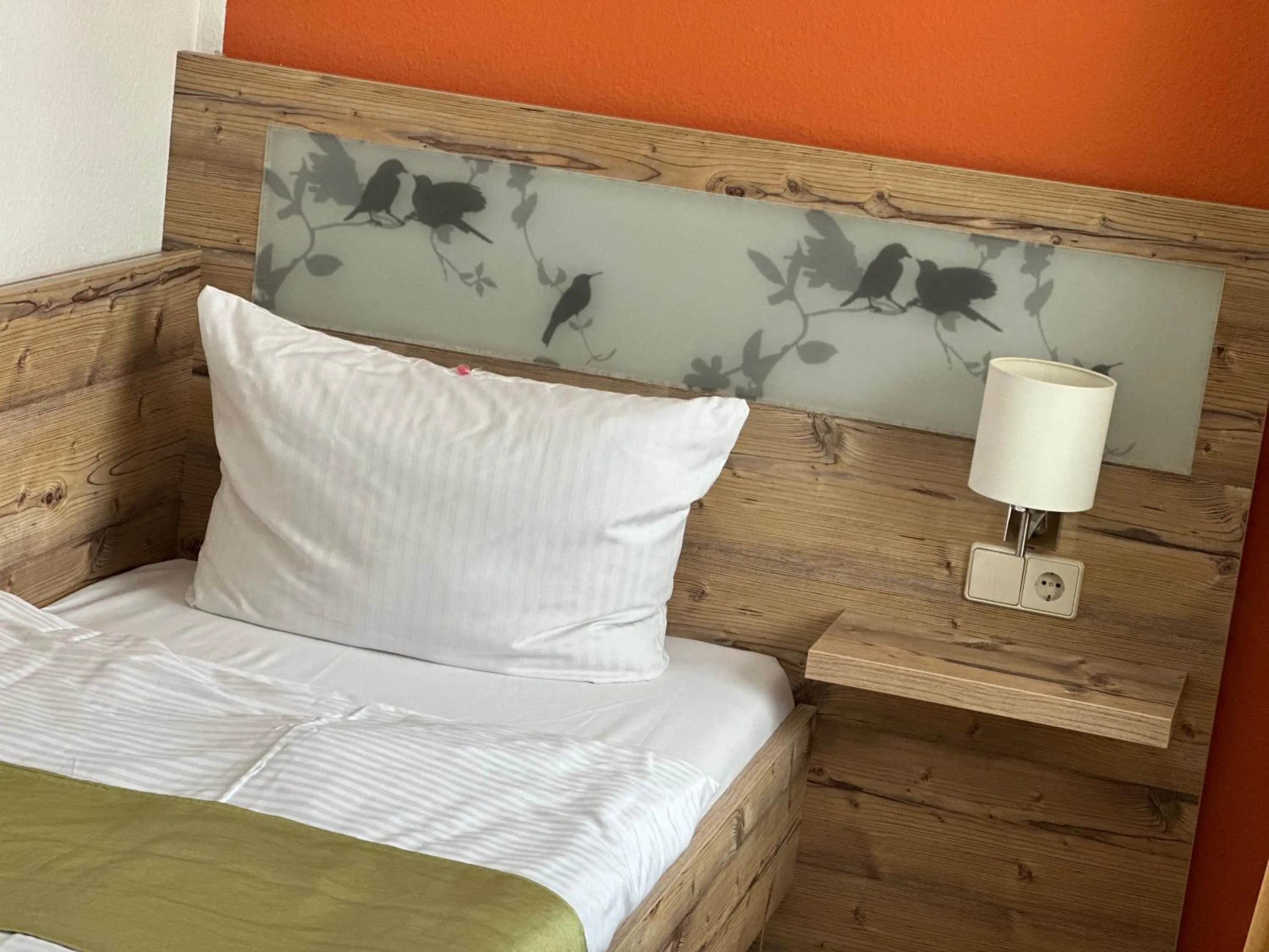 Bed in Hotel Haus am Ahorn