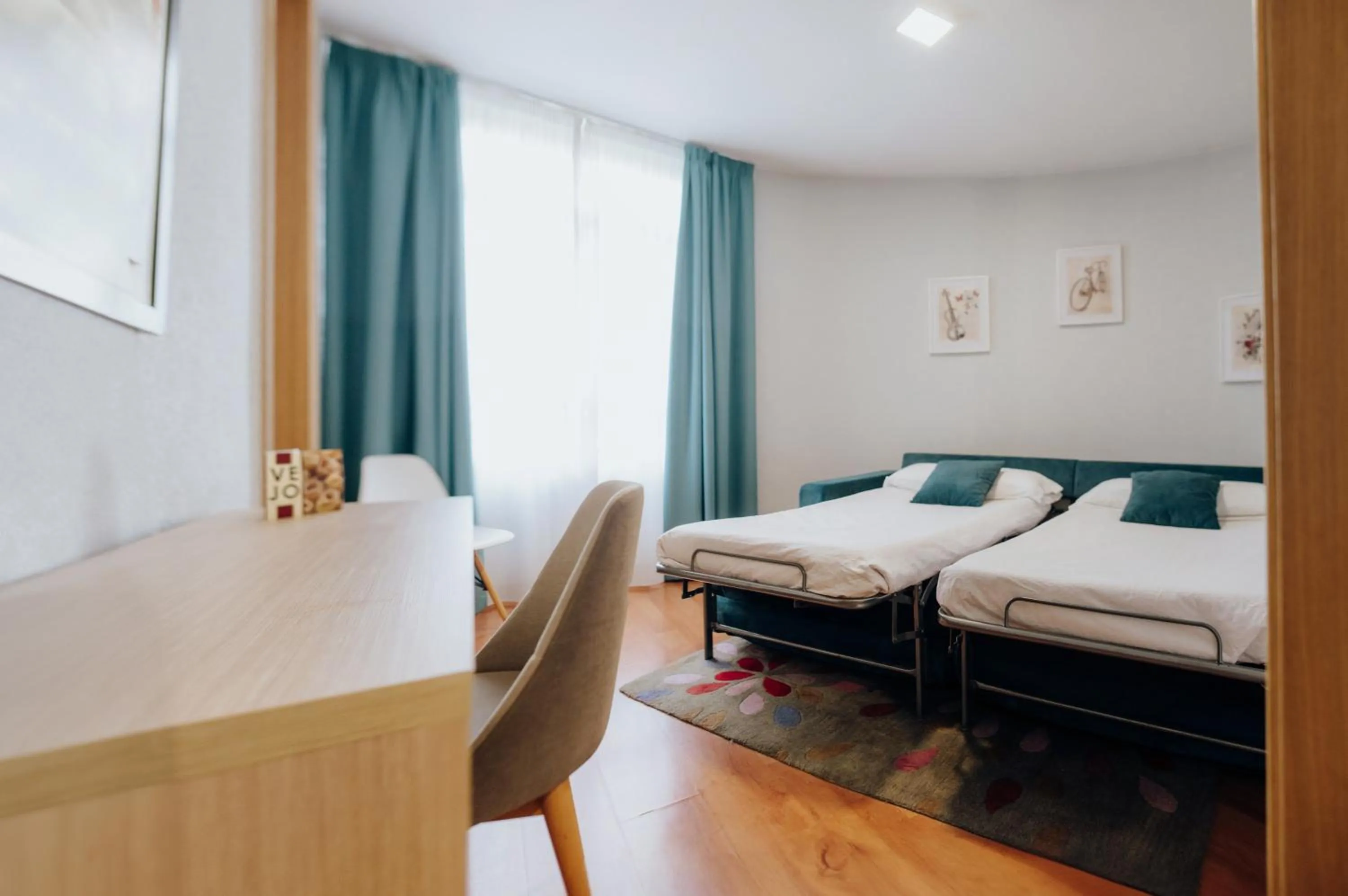 Bedroom, Bed in Hotel Vejo