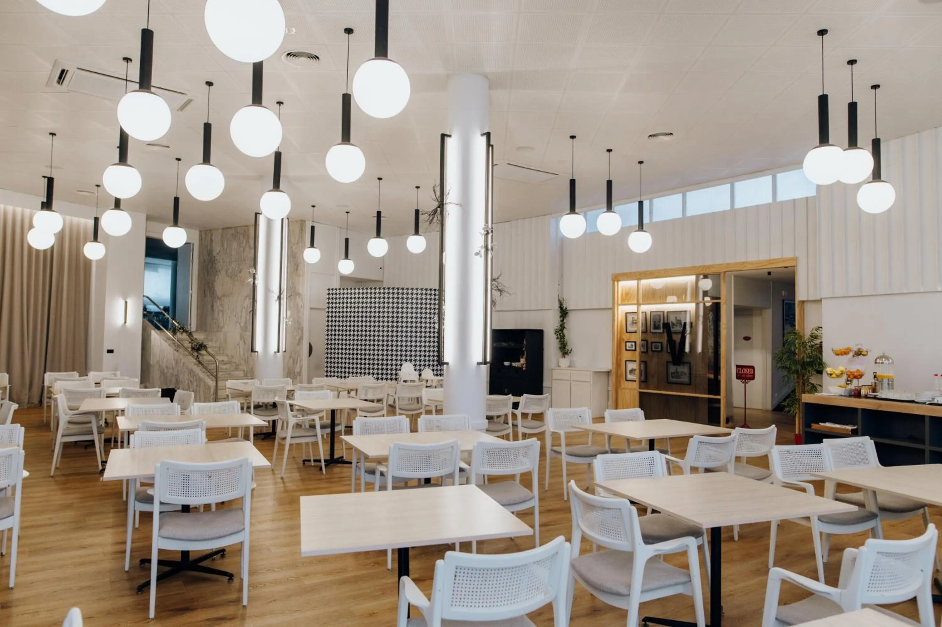 Restaurant/places to eat in Hotel Vejo