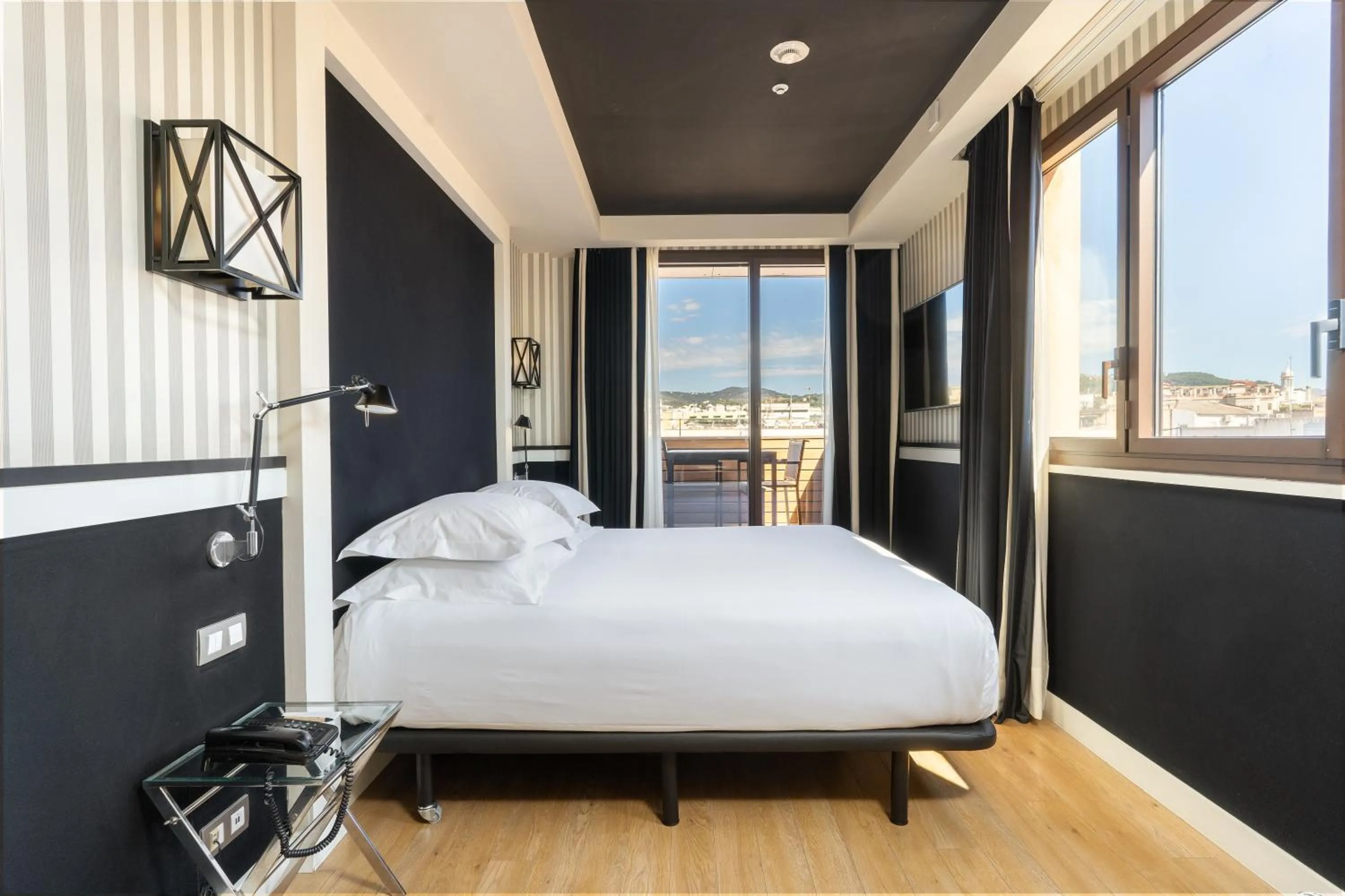 Bedroom, Bed in Europark