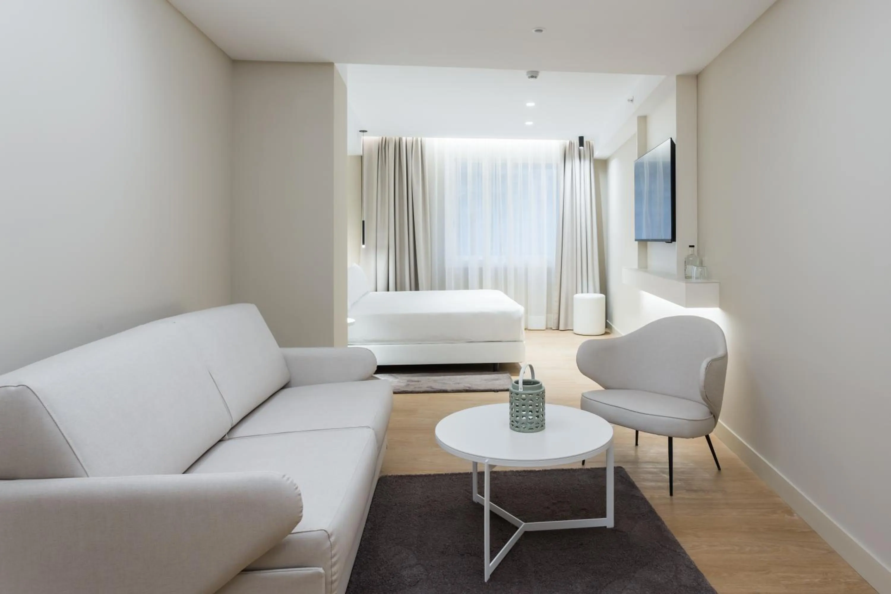 Photo of the whole room in Royal Ramblas