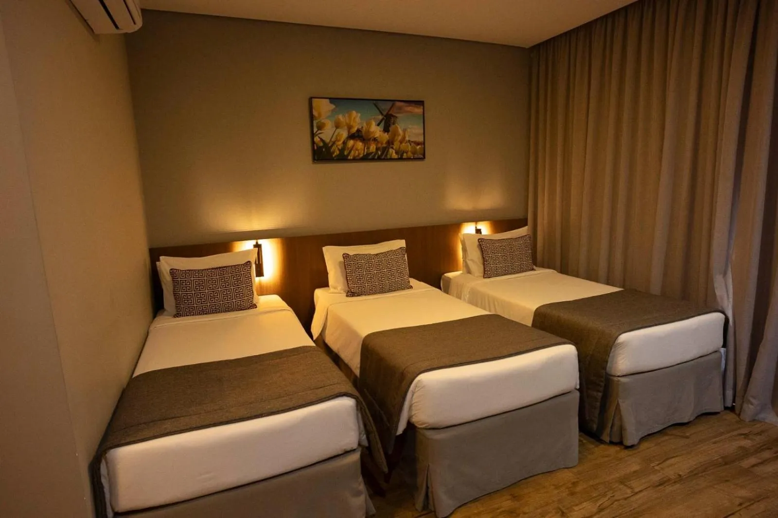 Bed in Royal Tulip Holambra