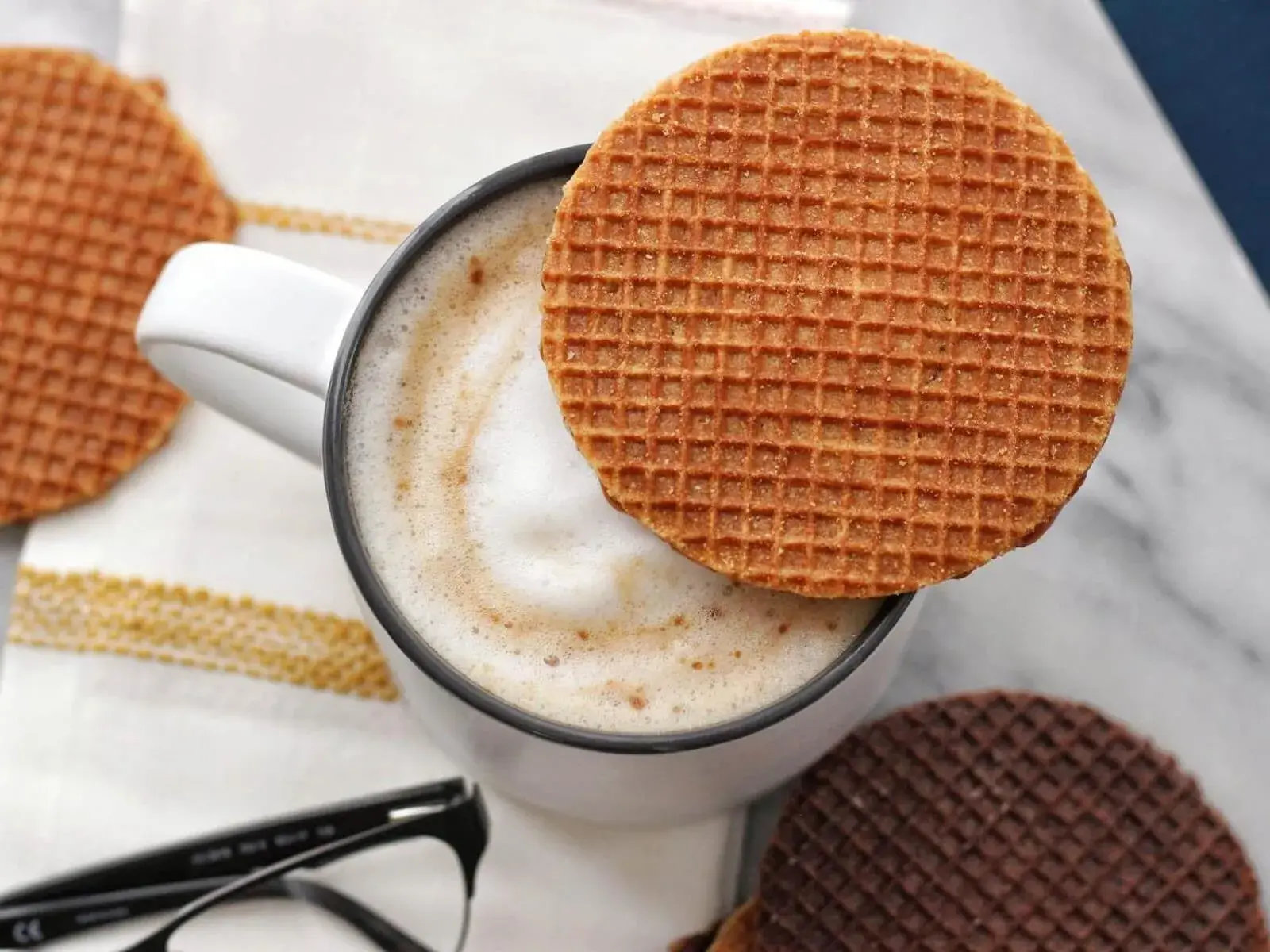 Breakfast in Royal Tulip Holambra Breakfast in Royal Tulip Holambra