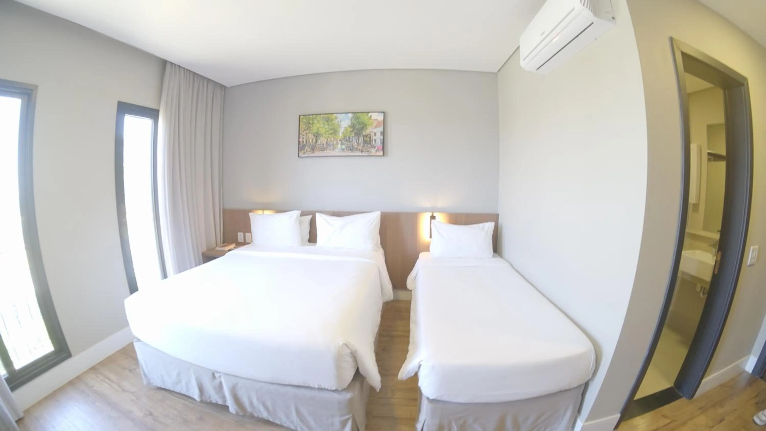 Bed in Royal Tulip Holambra