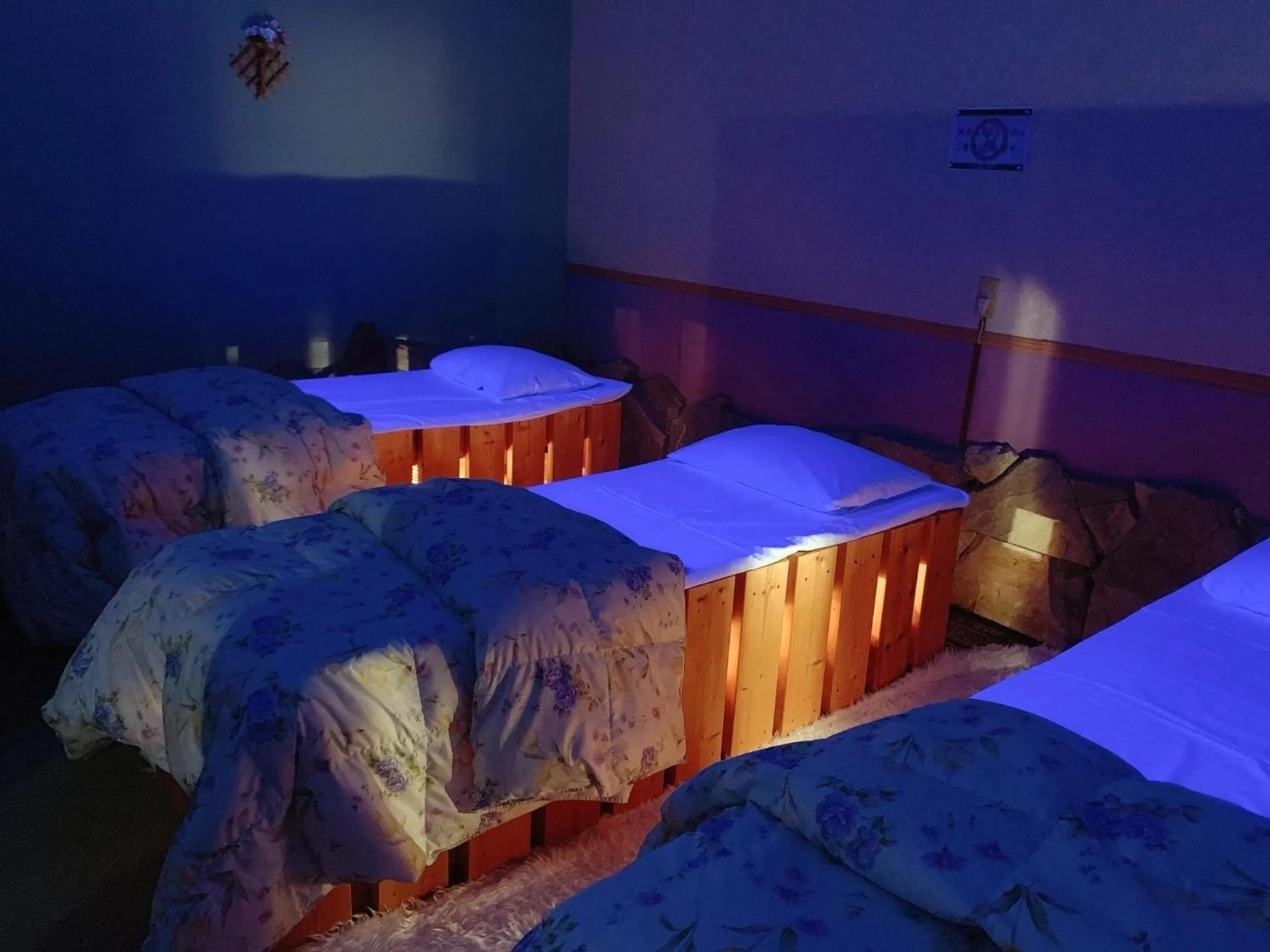 Bed in KOUBOUNOYU HONTEN