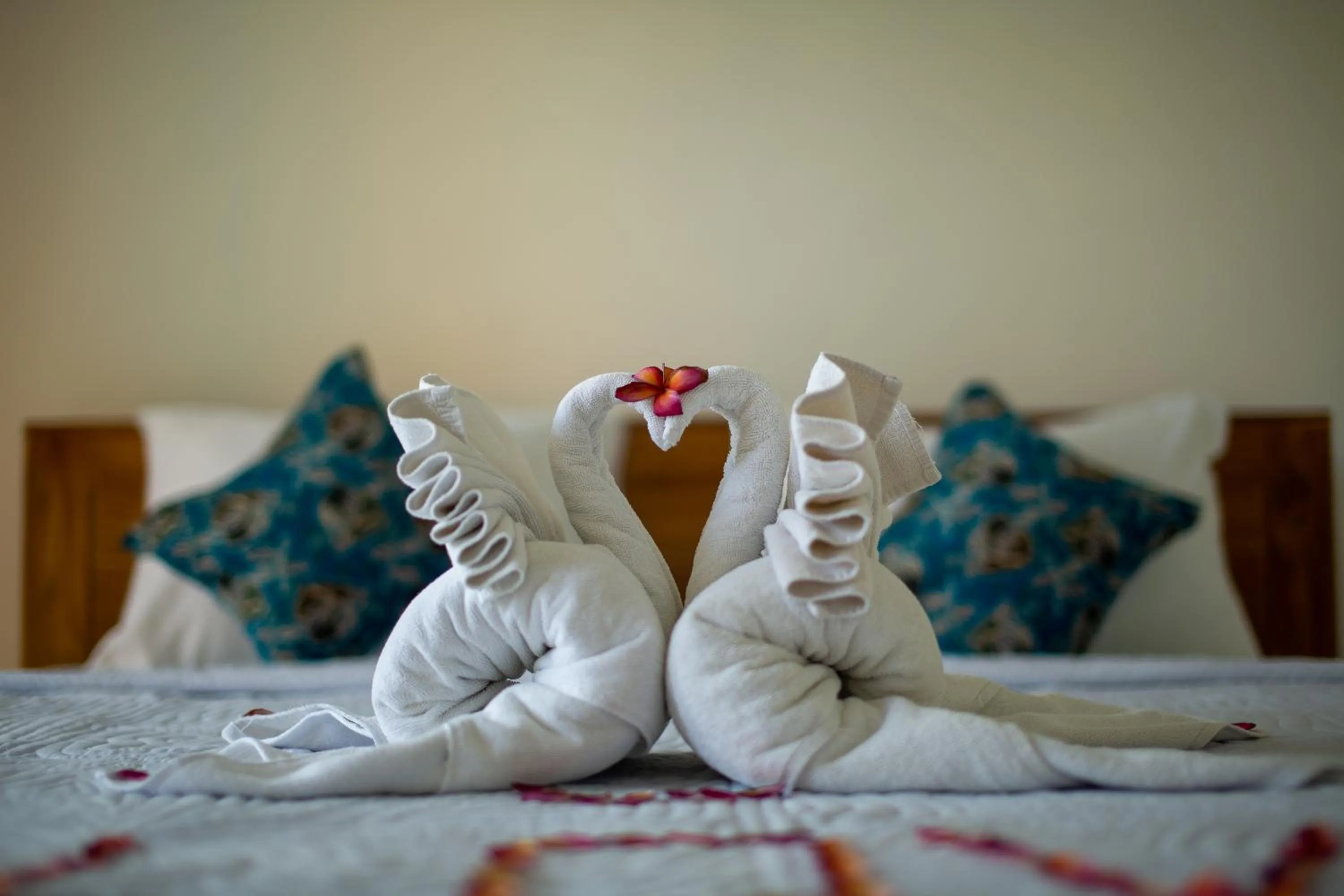 Bed in Frangipani House and Spa by ecommerceloka