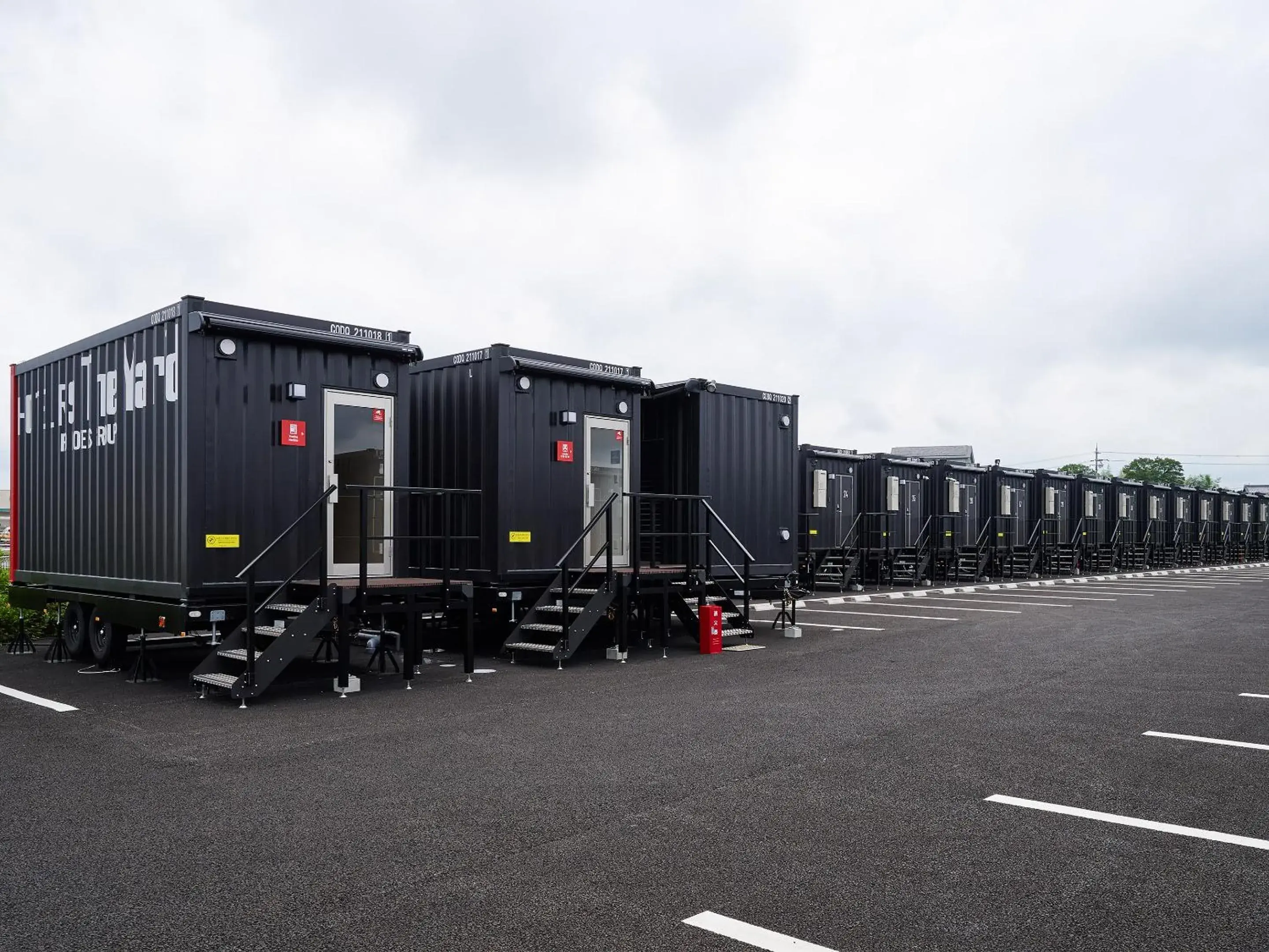 Property building in HOTEL R9 The Yard Koka Property building in HOTEL R9 The Yard Koka