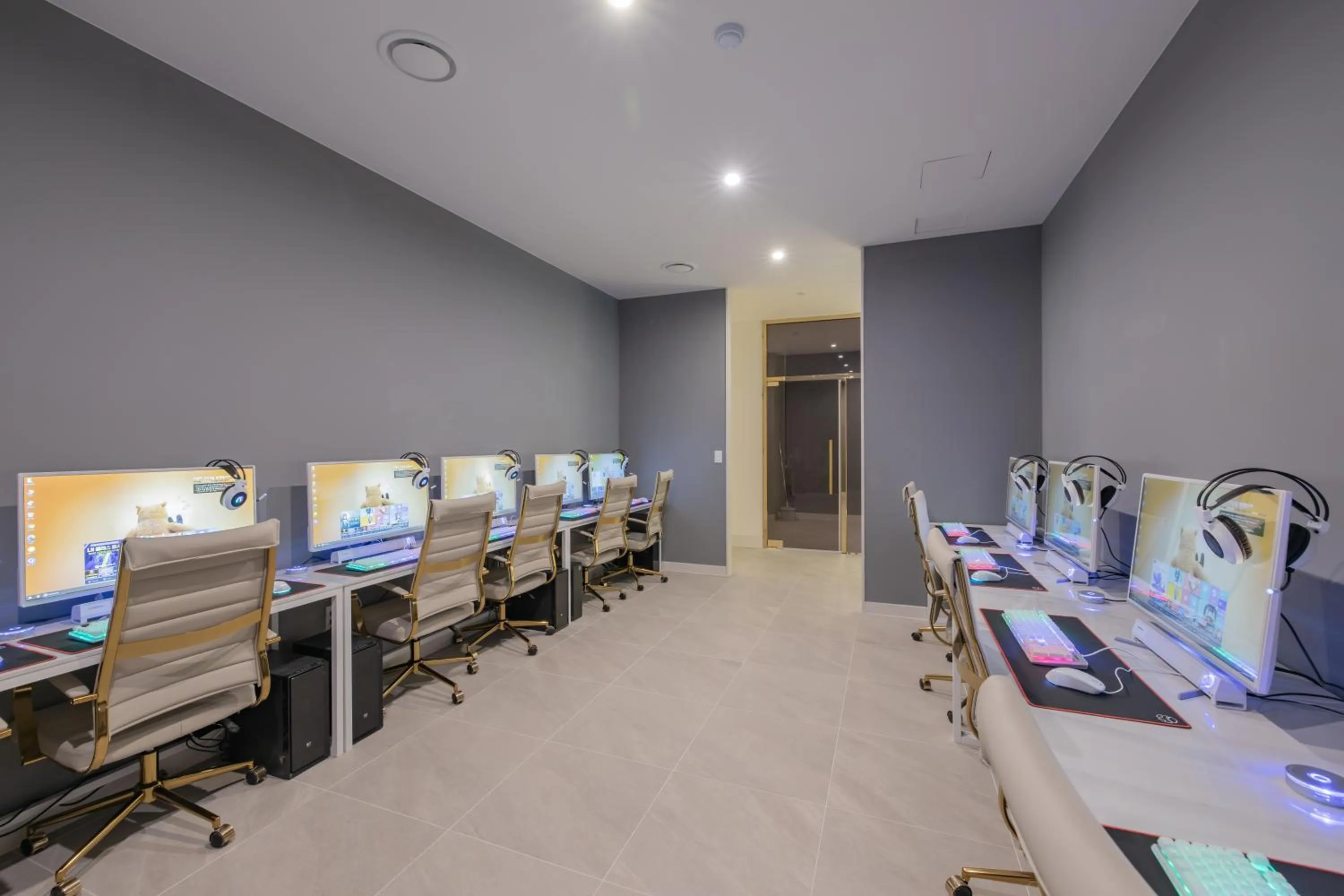 TV and multimedia in Denbasta Hotel Heritage