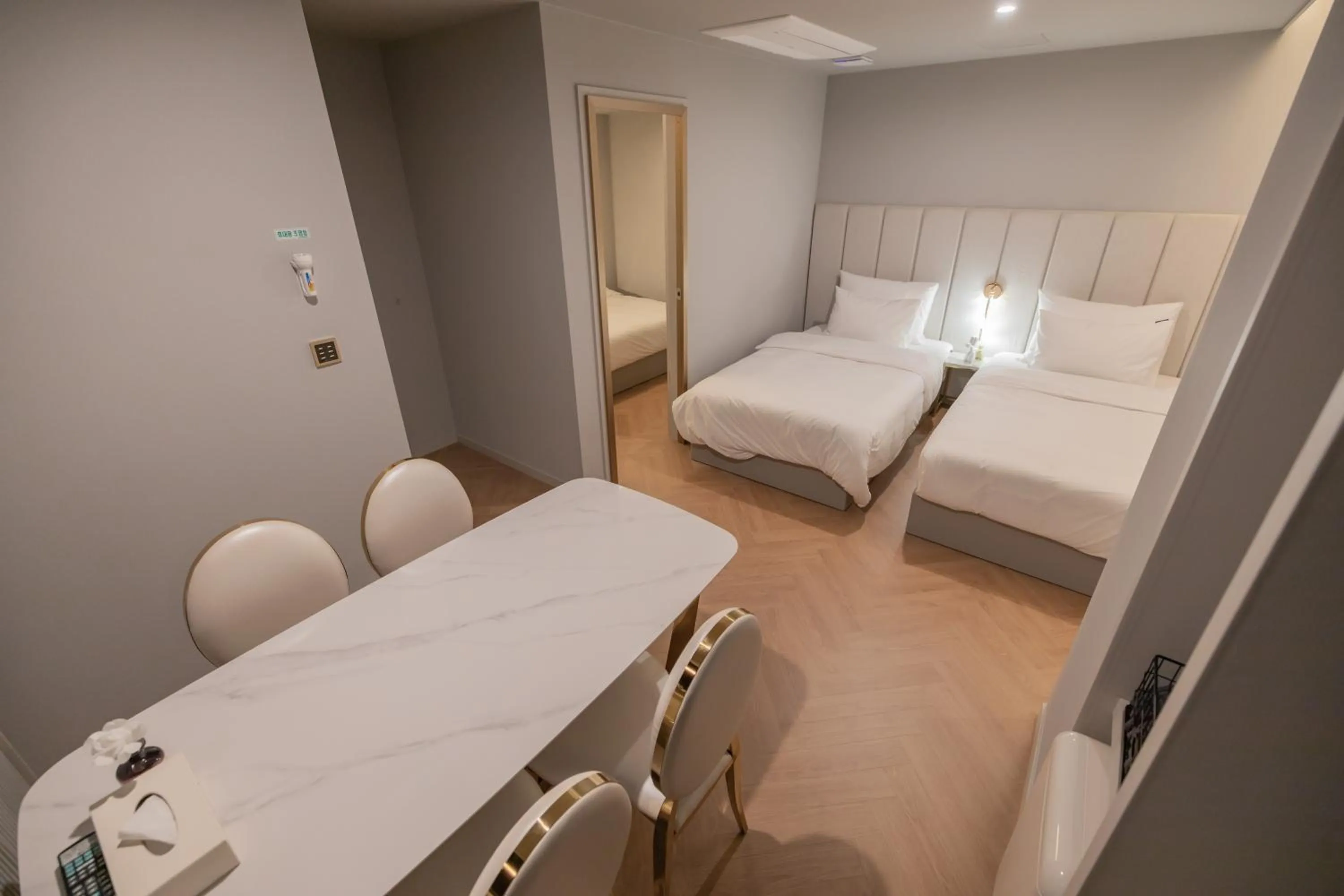 Bed in Denbasta Hotel Heritage