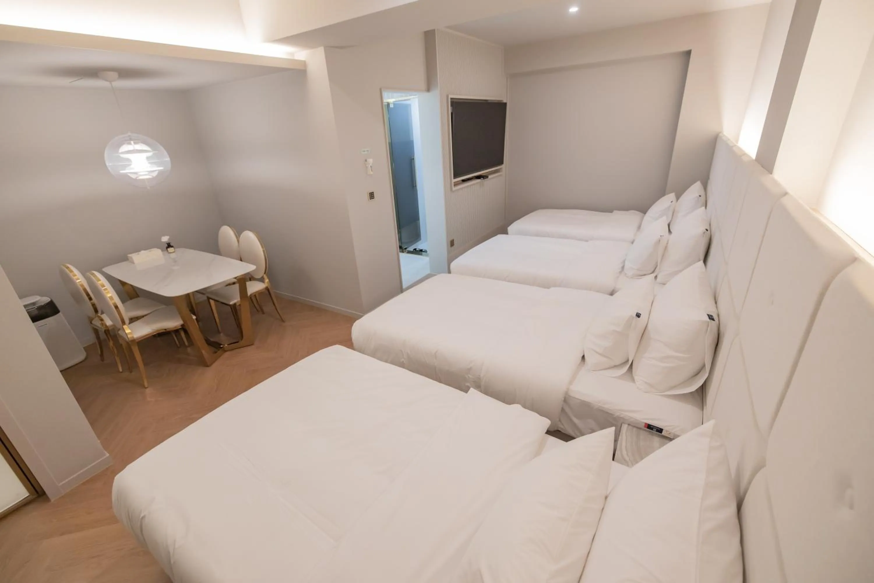 Bed in Denbasta Hotel Heritage