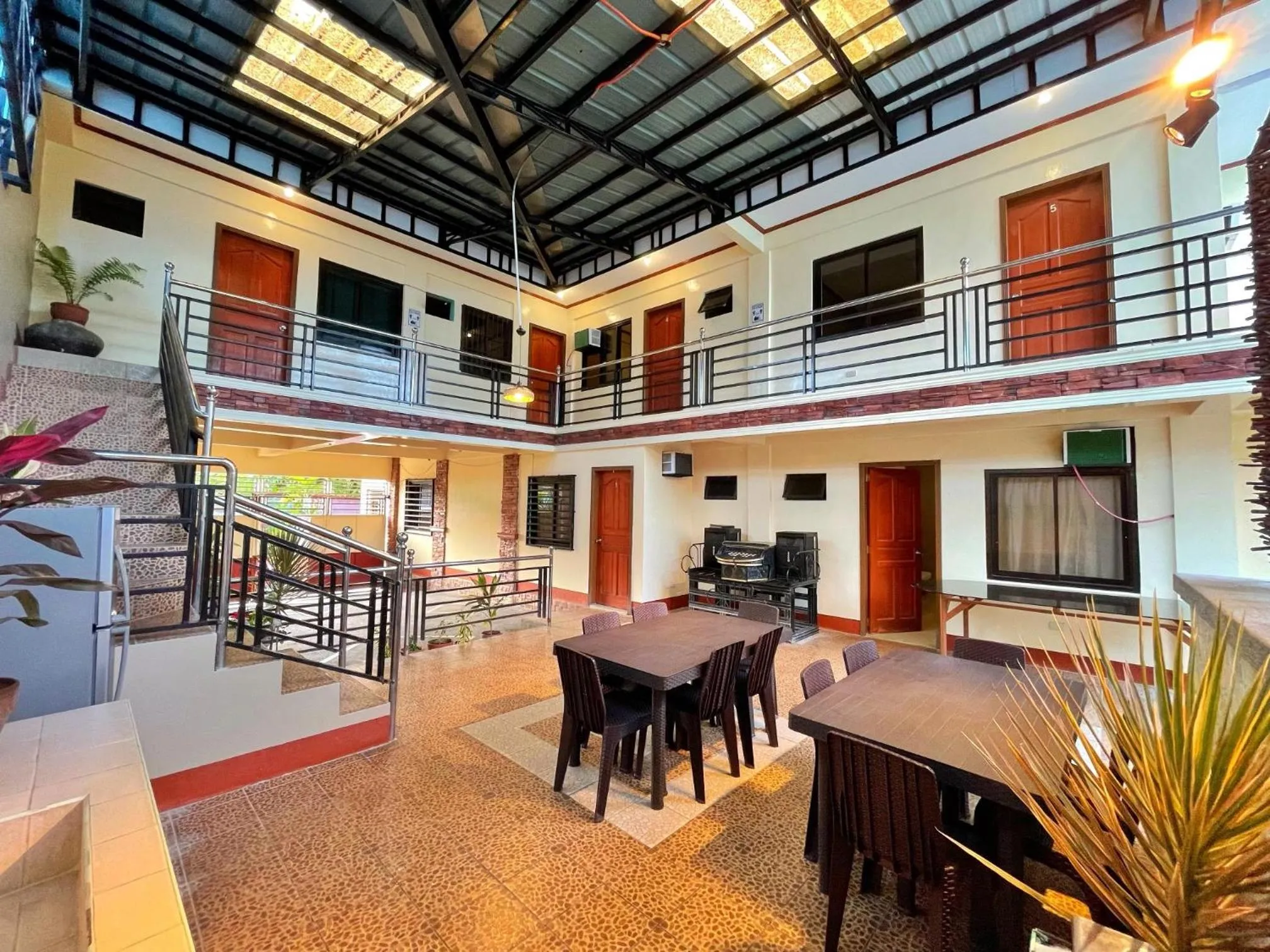 Weekdays Hotspring Resort by Cocotel