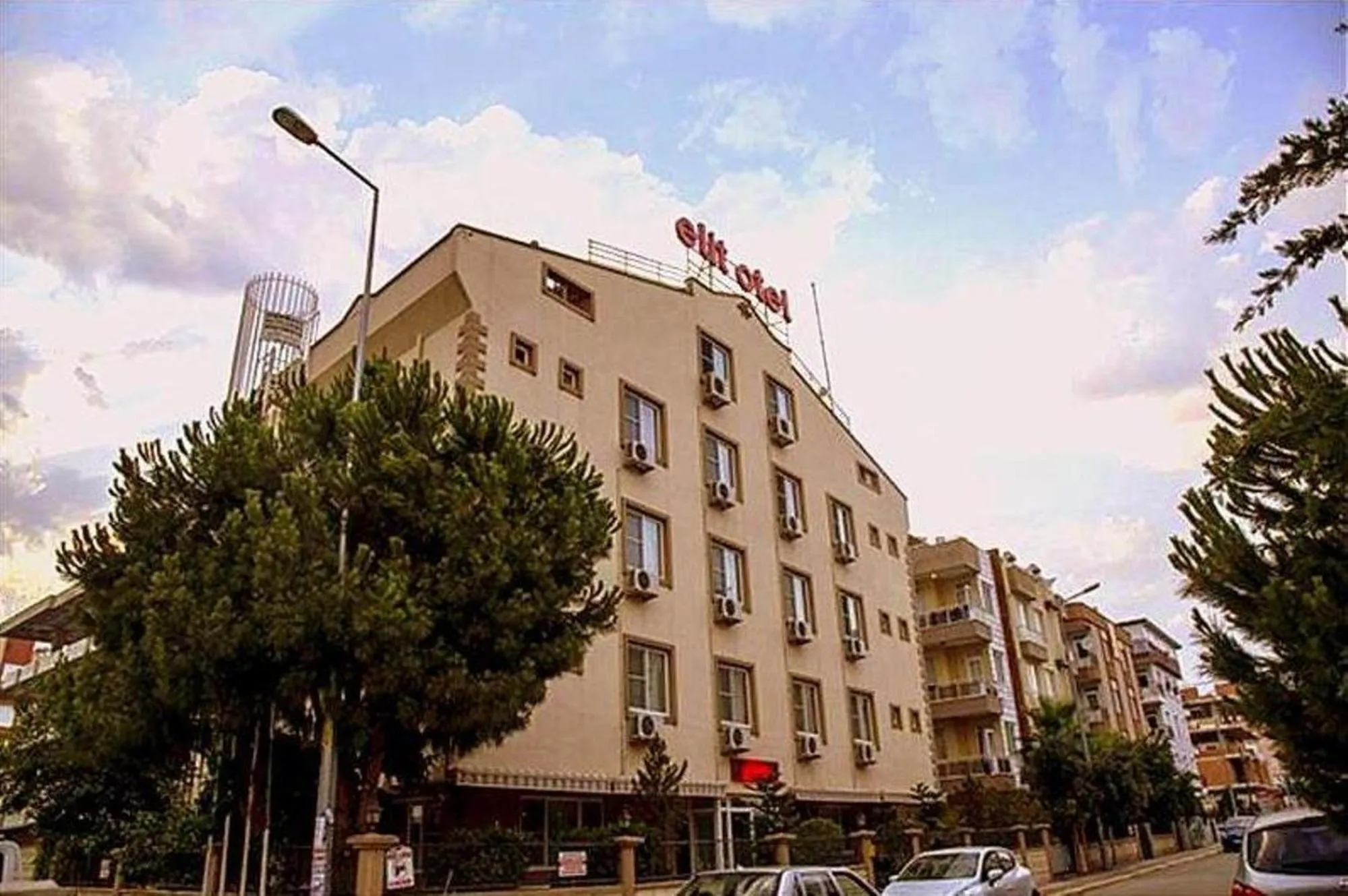 Property building in Elit Otel