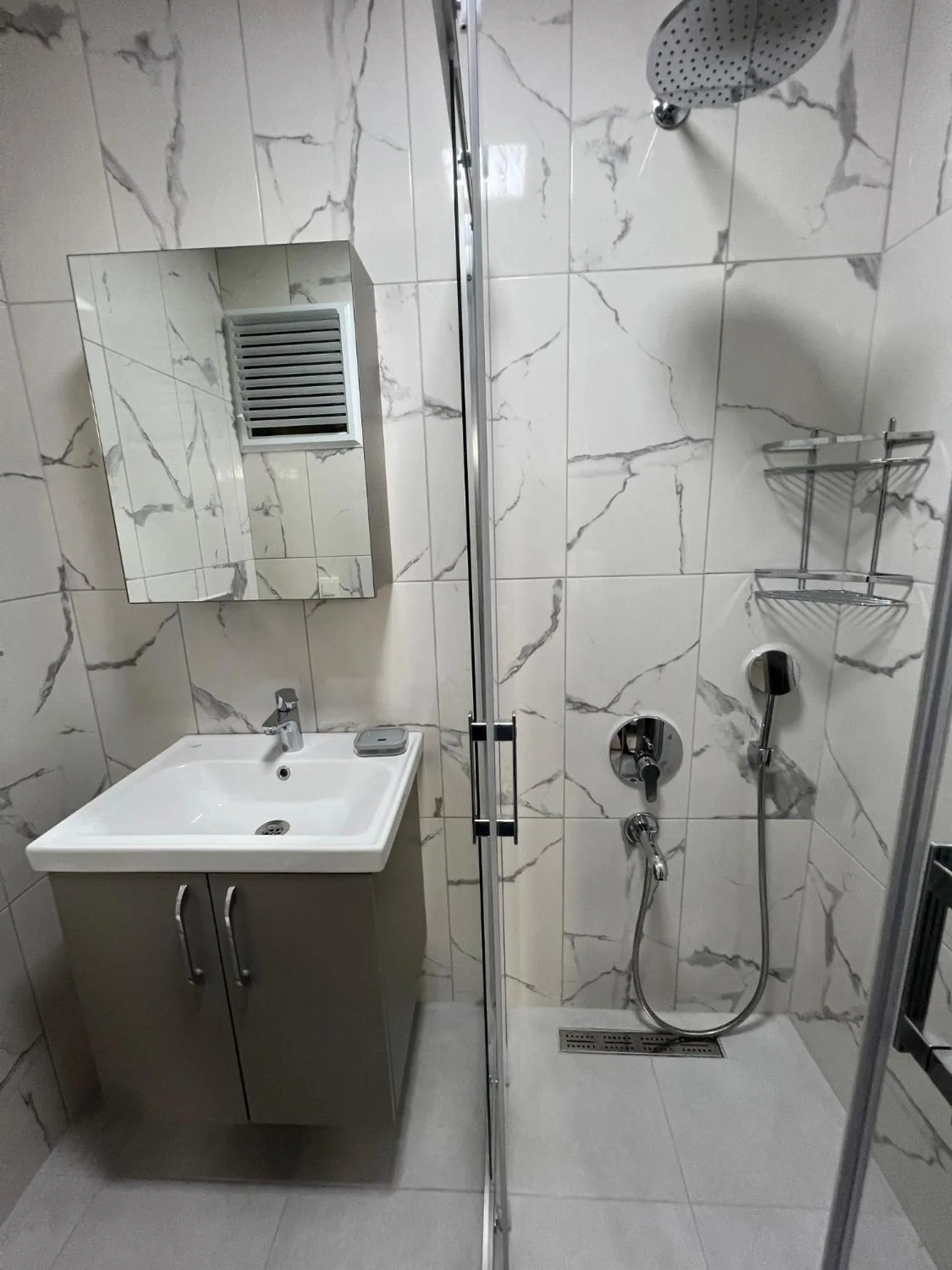 Bathroom in Elit Otel