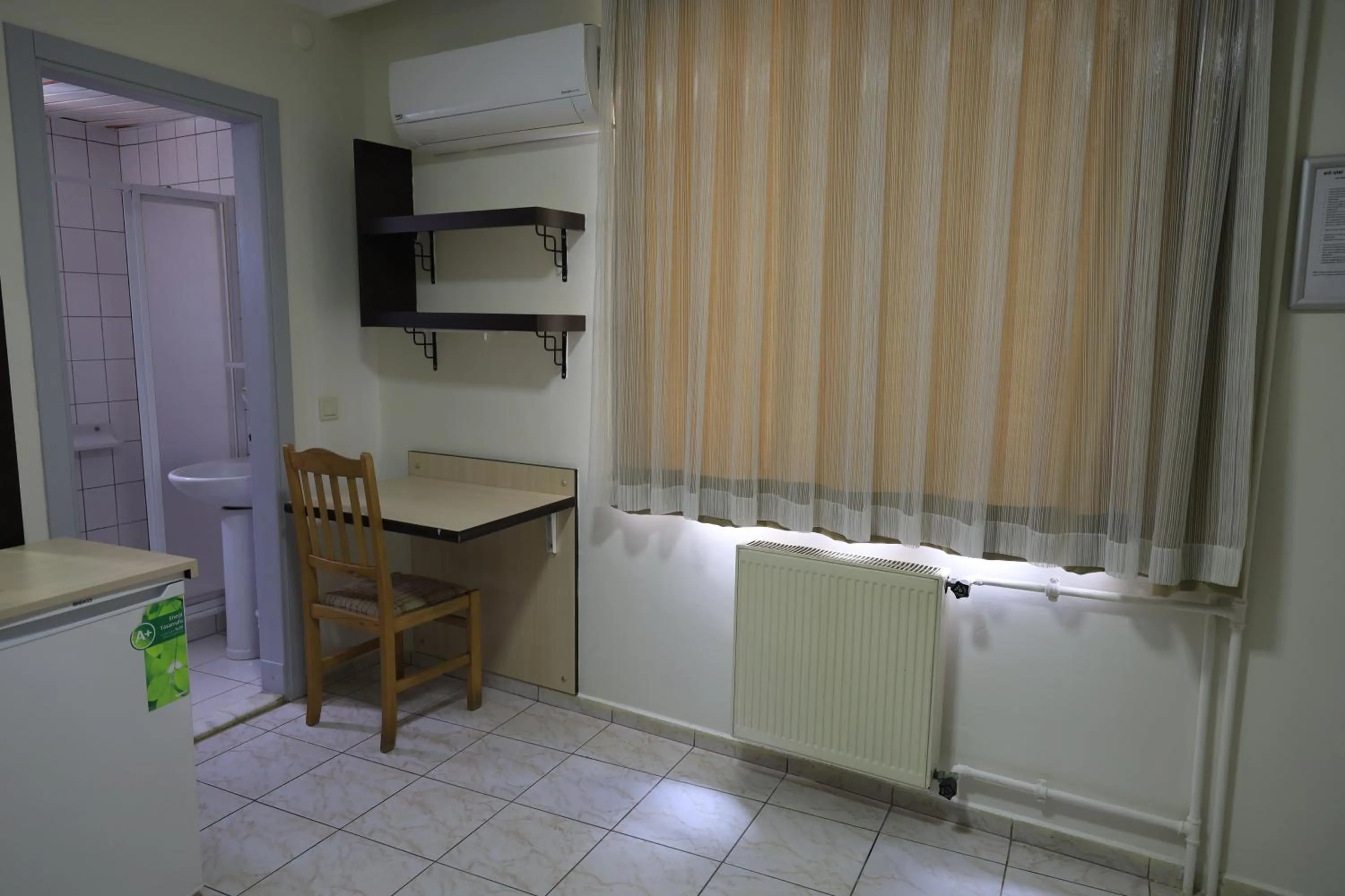 Seating area in Elit Otel