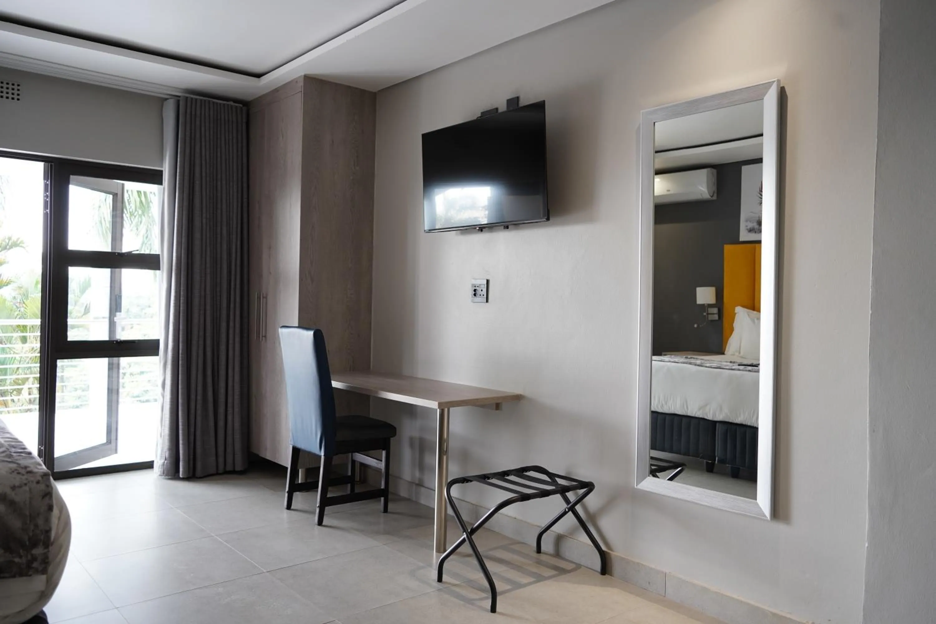TV and multimedia in Khayalami Hotel - Mbombela