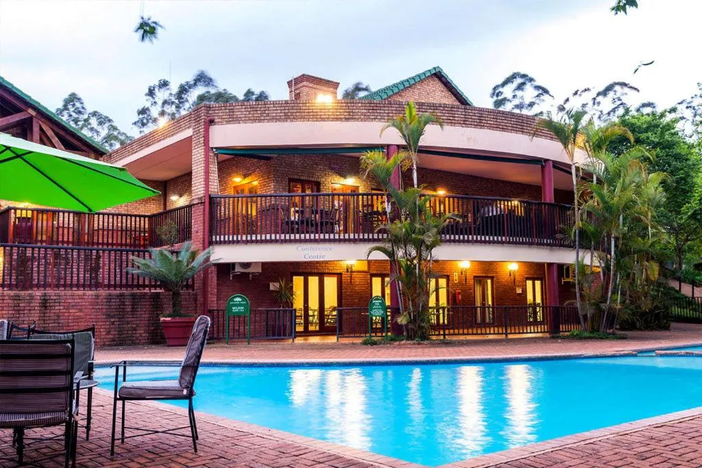 Pool view in Penny's Place on Greenway