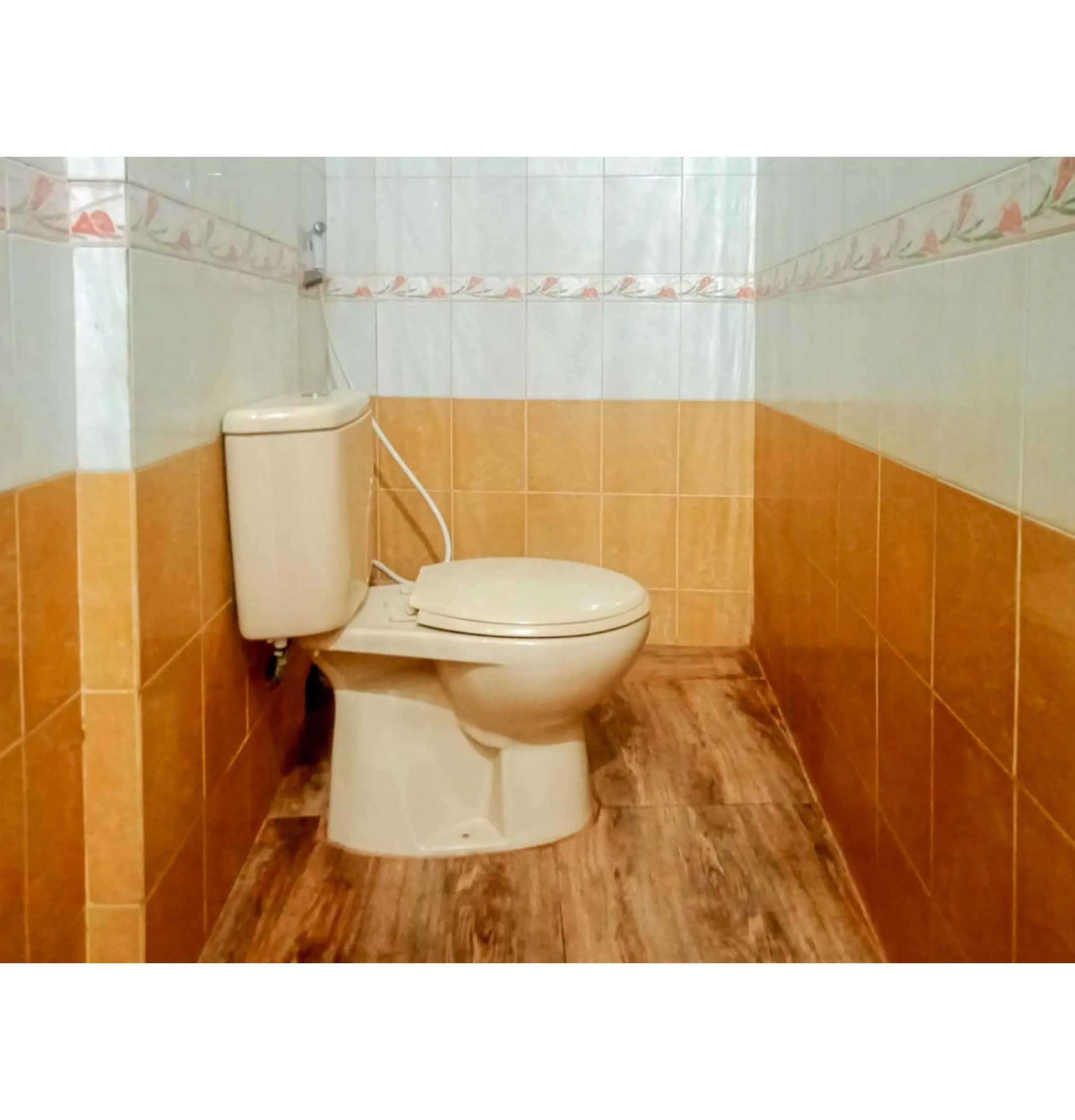 Bathroom in Homestay Akik Hijau Near Panakkukang