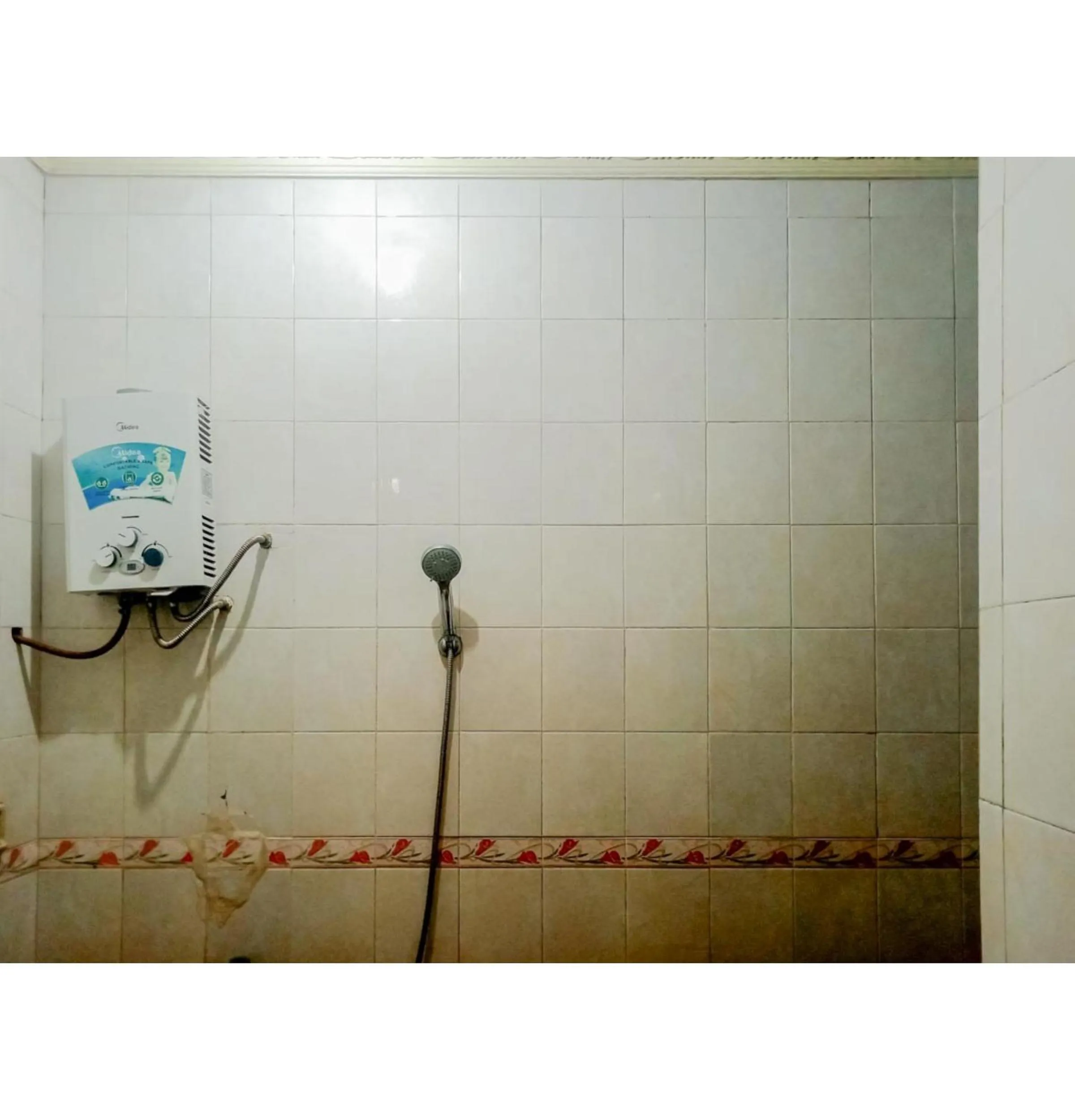 Bathroom in Homestay Akik Hijau Near Panakkukang