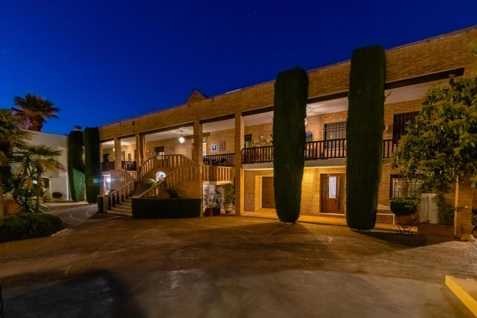 Property building in Hotel Riad Arruzafa