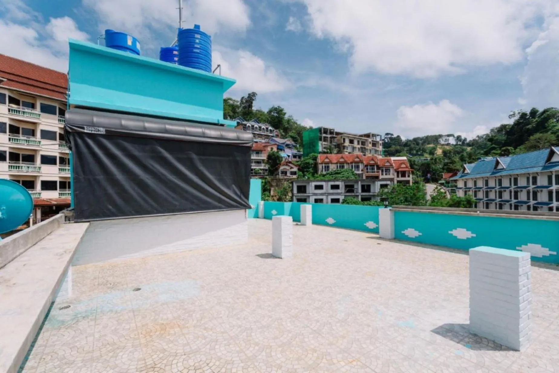 Property building in PATONG BLUE HOTEL