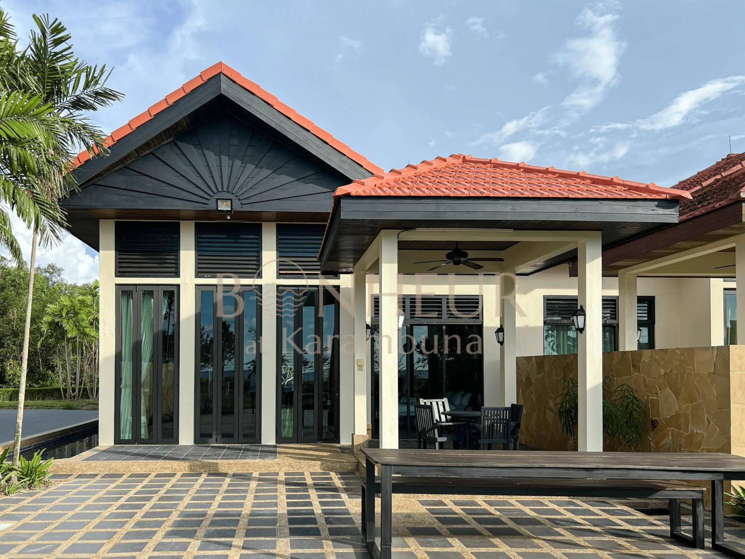 Property building in Bonheur at Karambunai