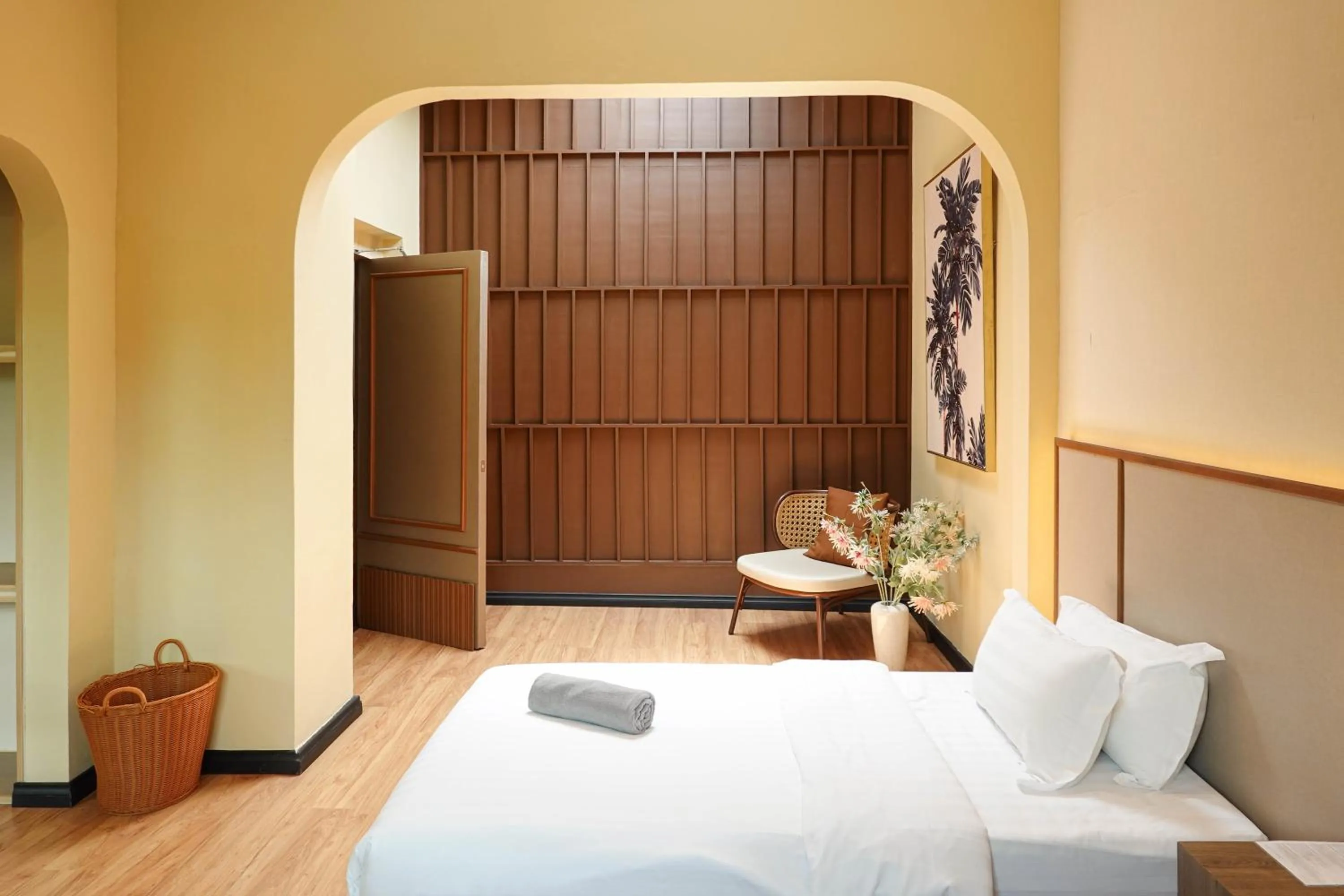 Bedroom, Bed in Bonheur at Karambunai