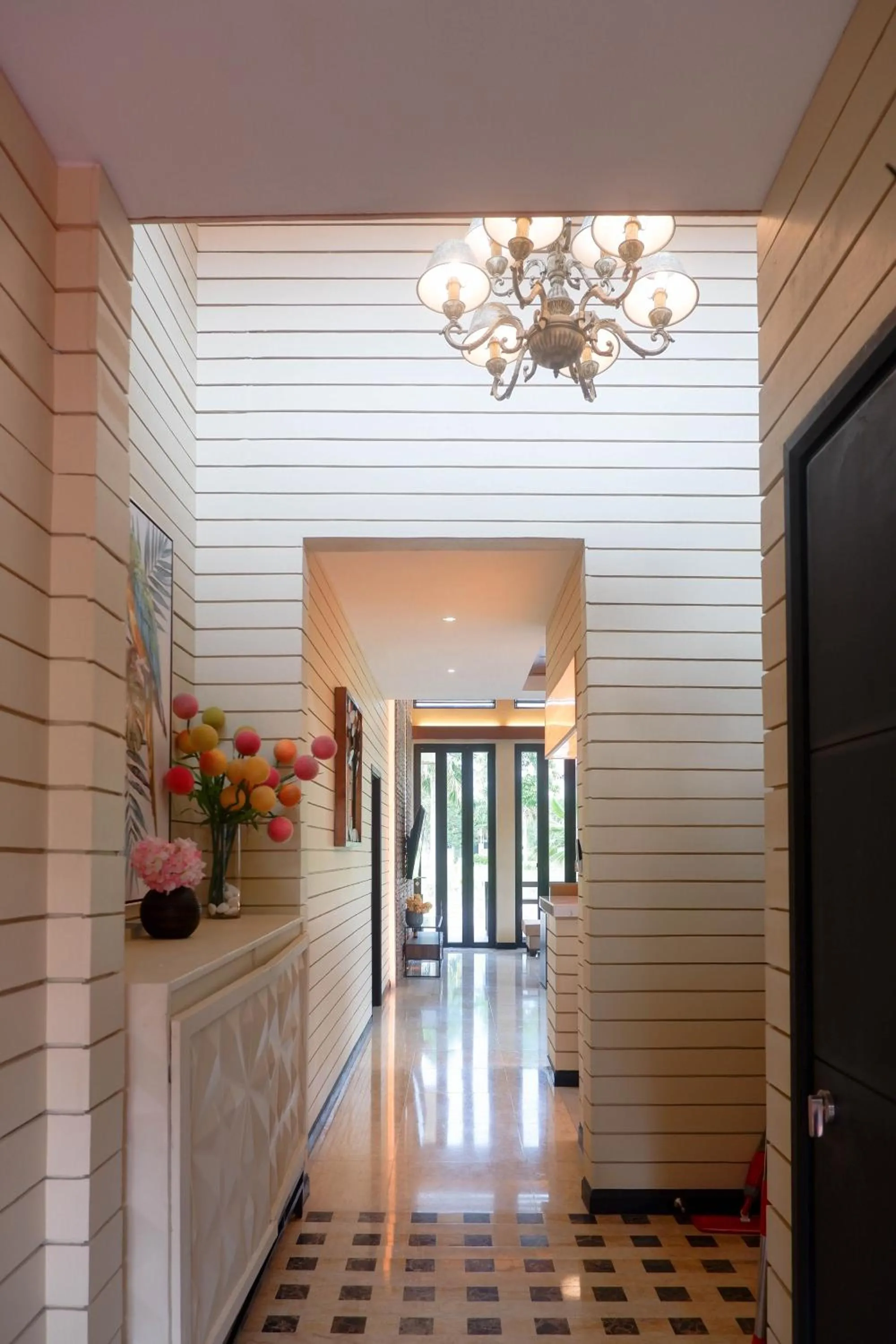 Facade/entrance in Bonheur at Karambunai