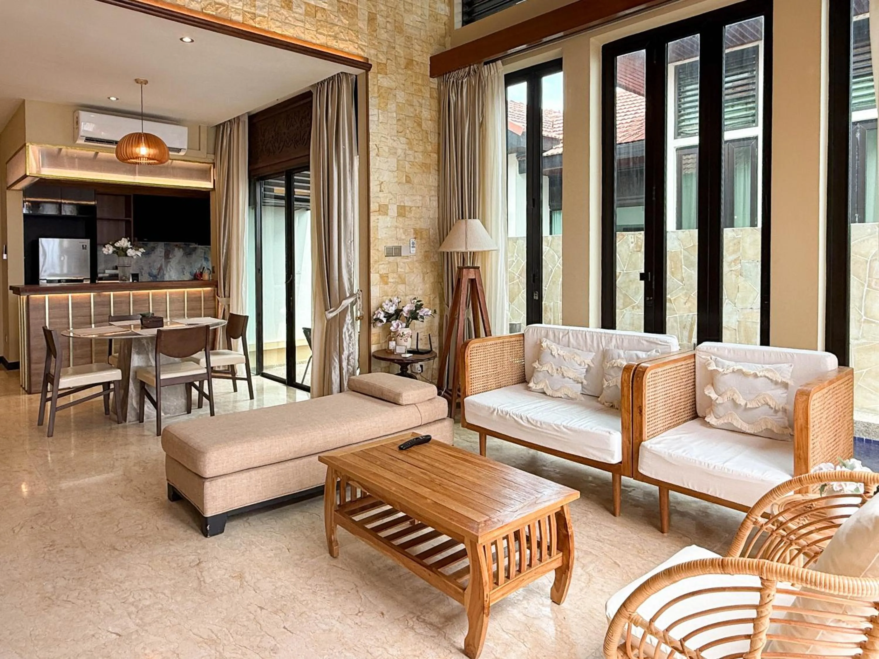 Living room in Bonheur at Karambunai