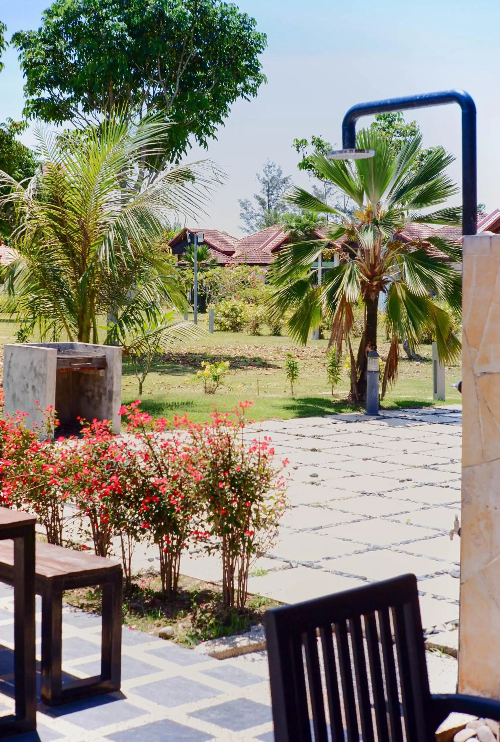 BBQ facilities in Bonheur at Karambunai