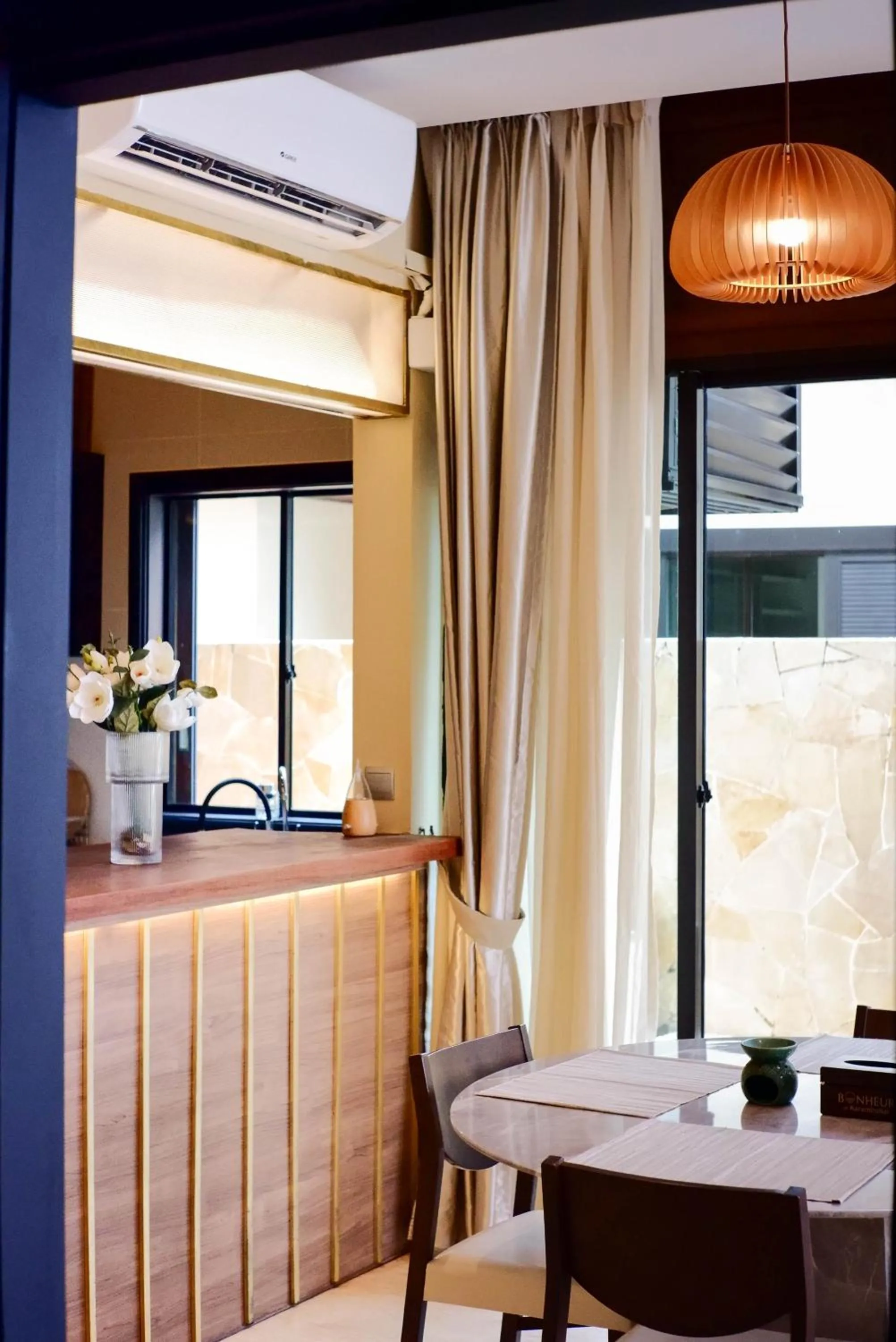 Dining area in Bonheur at Karambunai