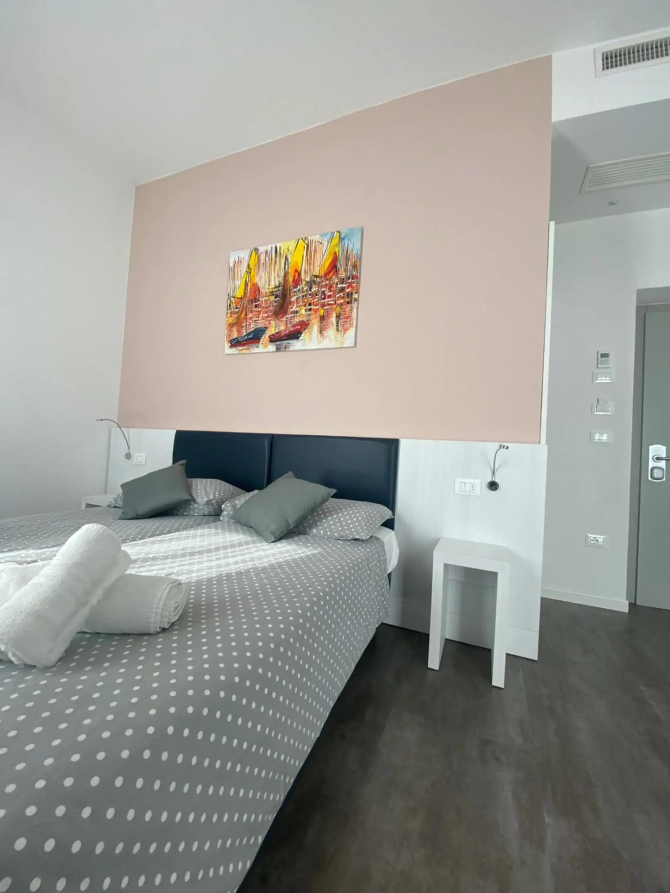 Superior Twin Room with Balcony in Hotel Aurora & Appartamenti Superior Twin Room with Balcony in Hotel Aurora & Appartamenti