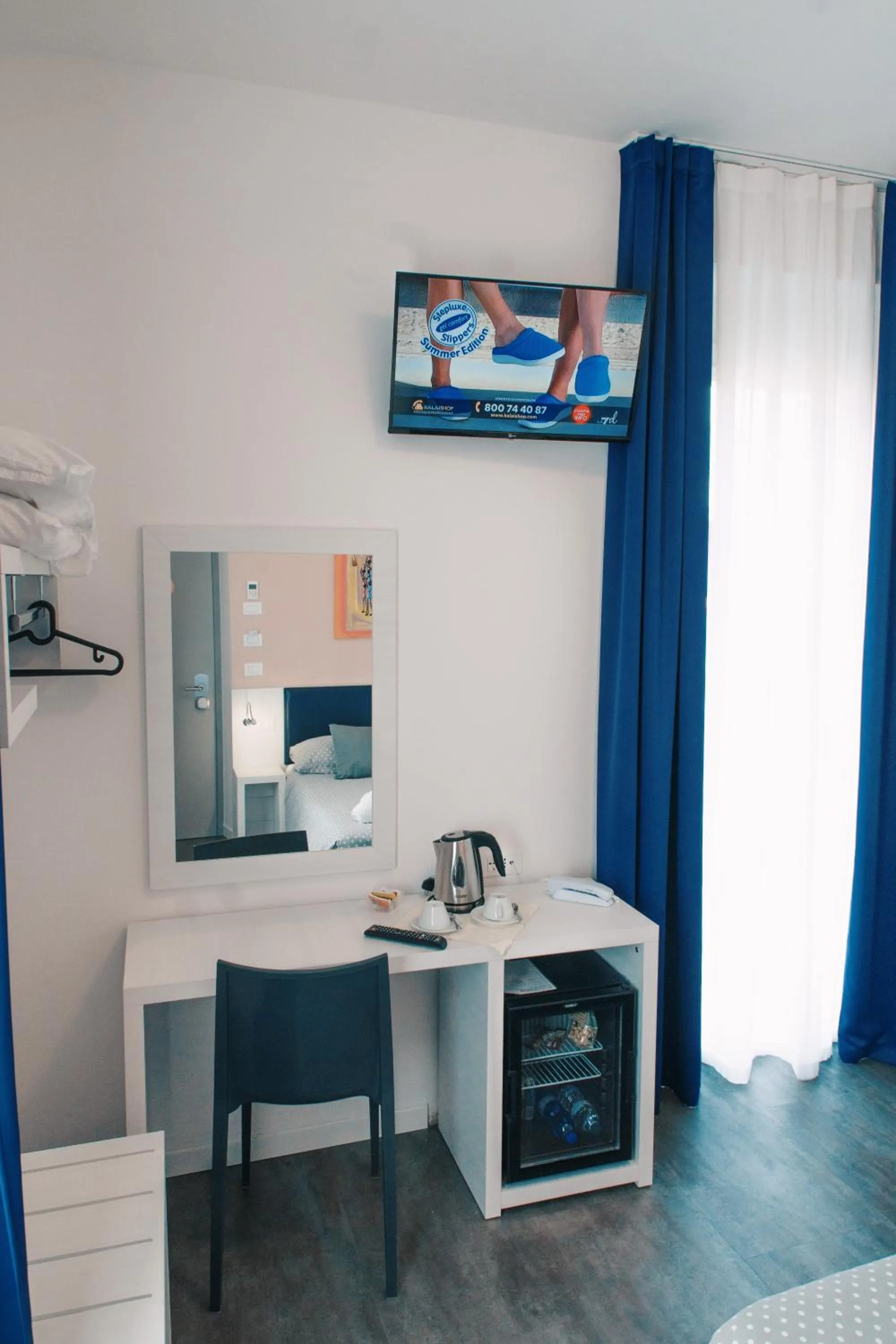 TV and multimedia in Hotel Aurora & Appartamenti