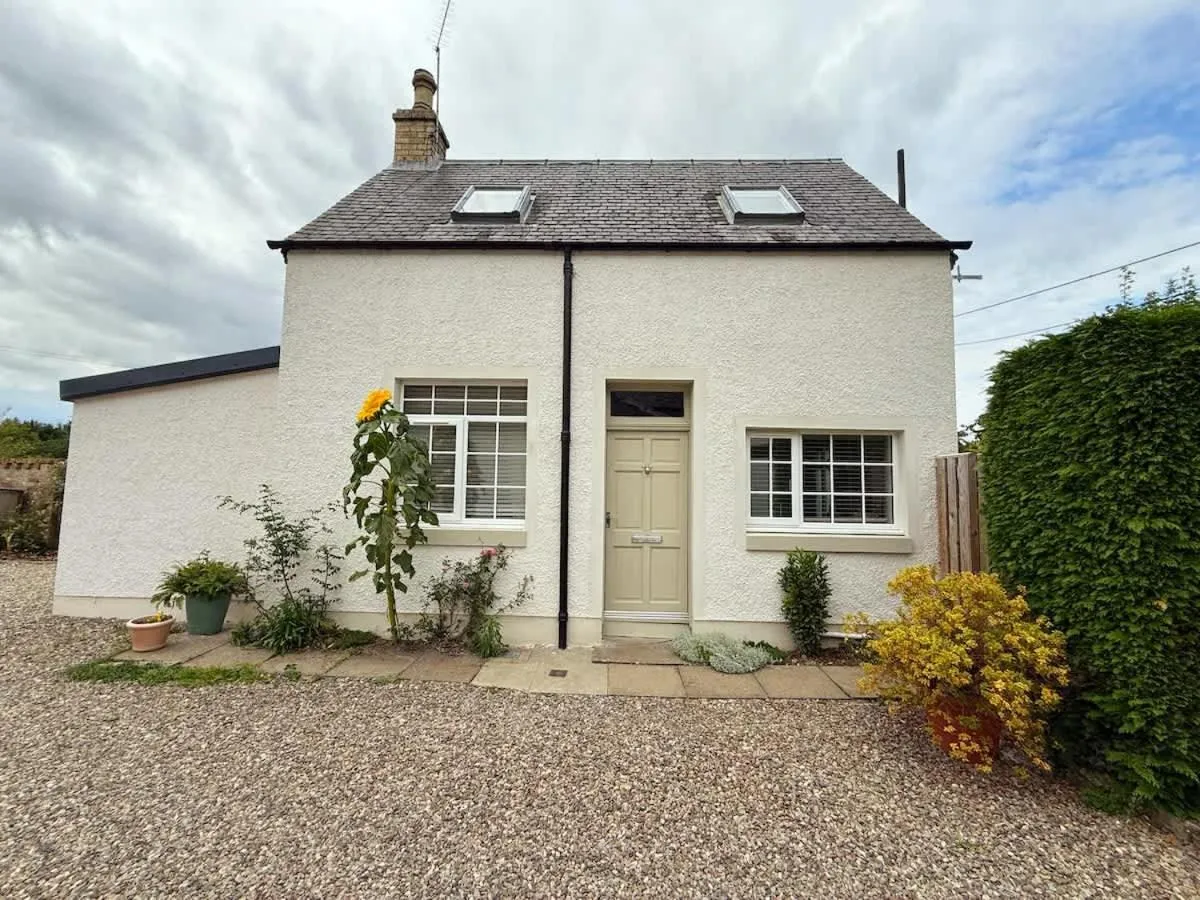 Robins Nest Cottage