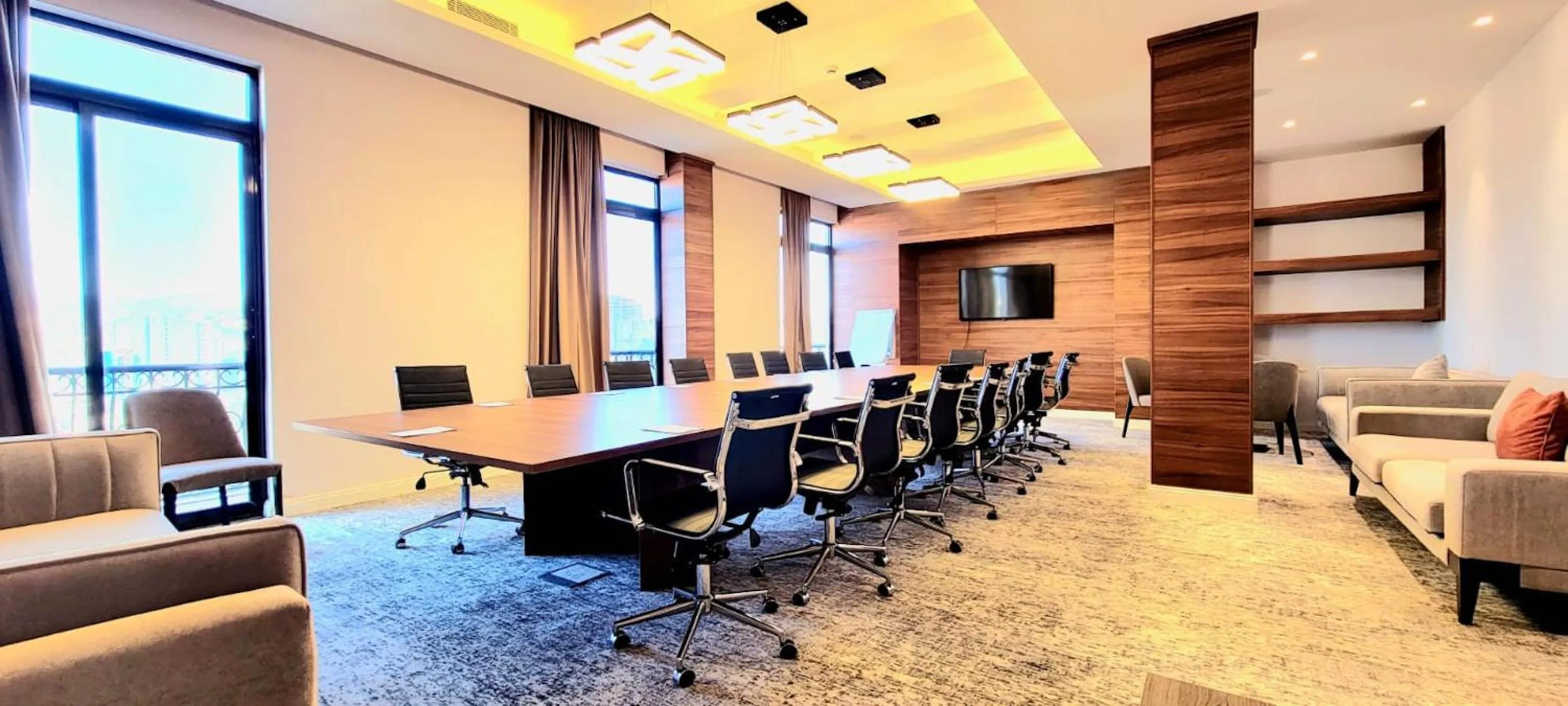 Meeting/conference room in TH BonRoyal Hotel