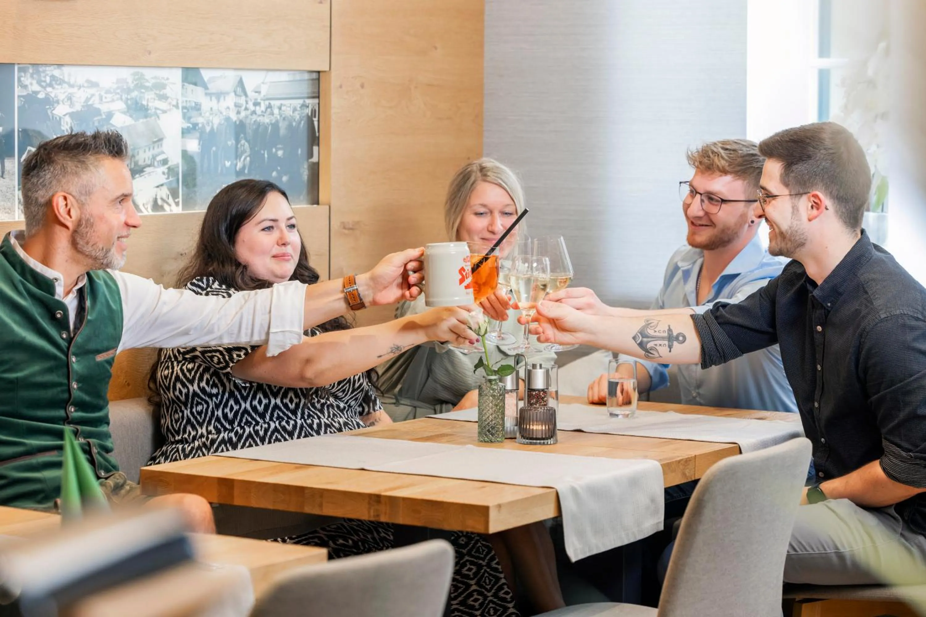 Restaurant/places to eat in Gasthof Hotel Jägerwirt