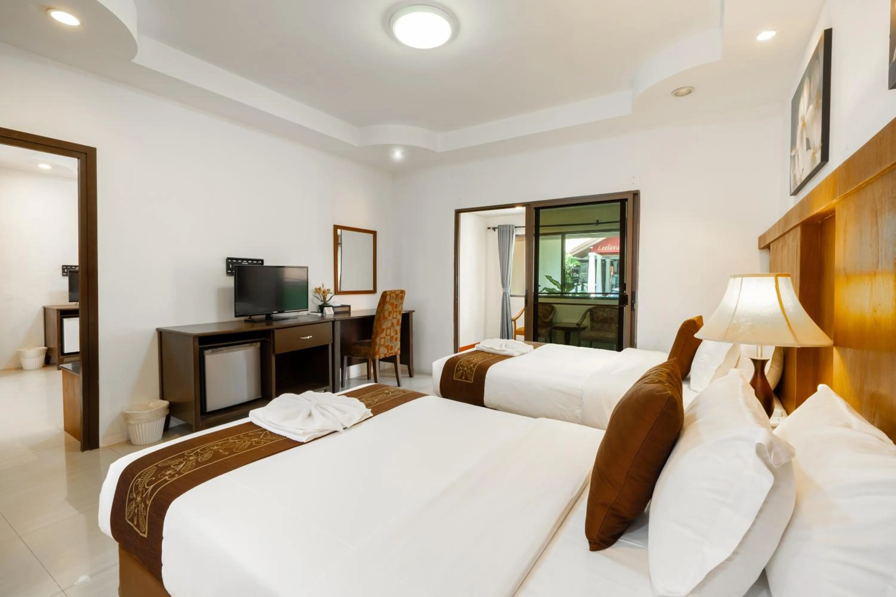 Bed in Phuket Leelavadee Hua Ting Resort