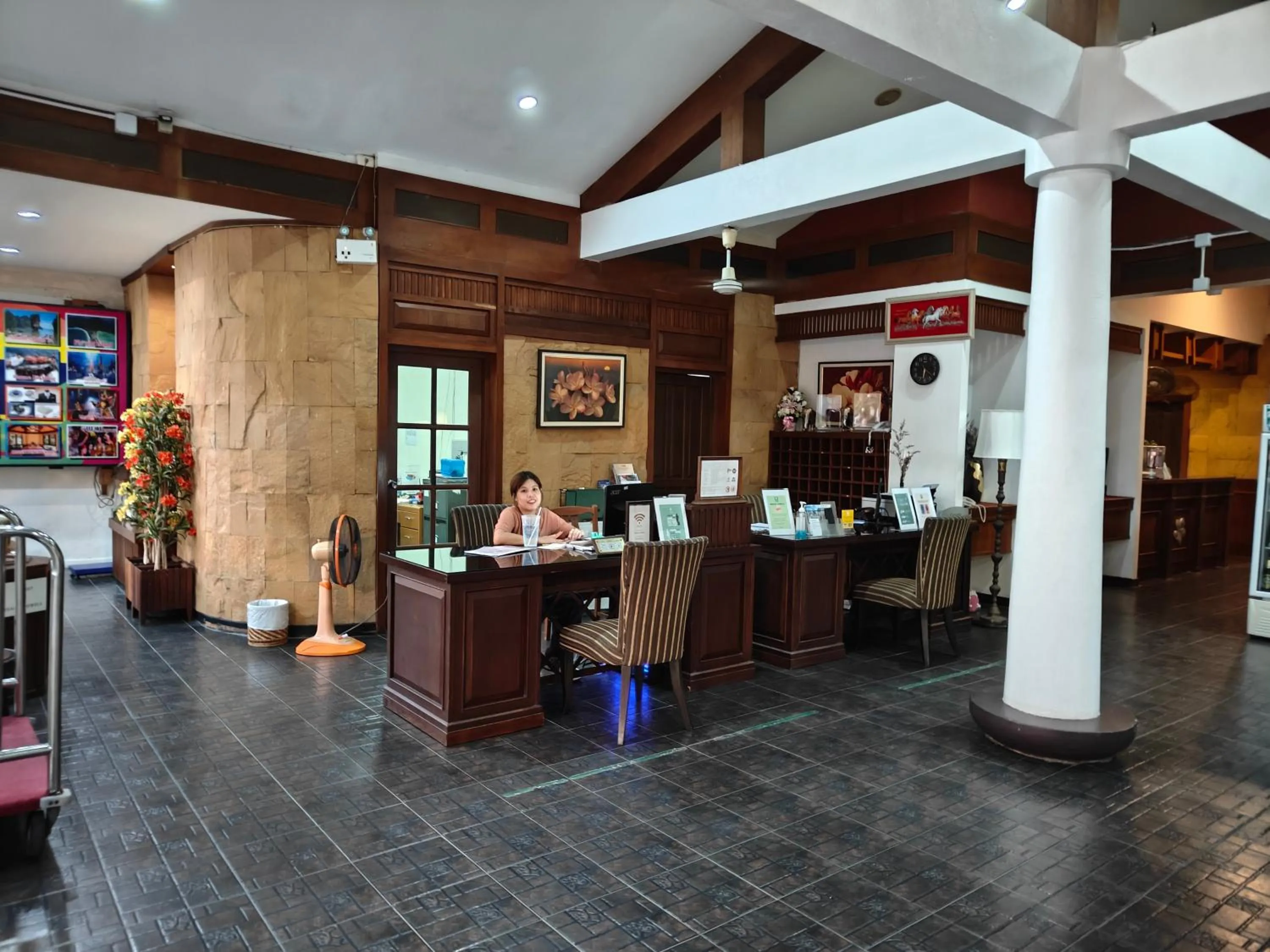 Lobby or reception in Phuket Leelavadee Hua Ting Resort
