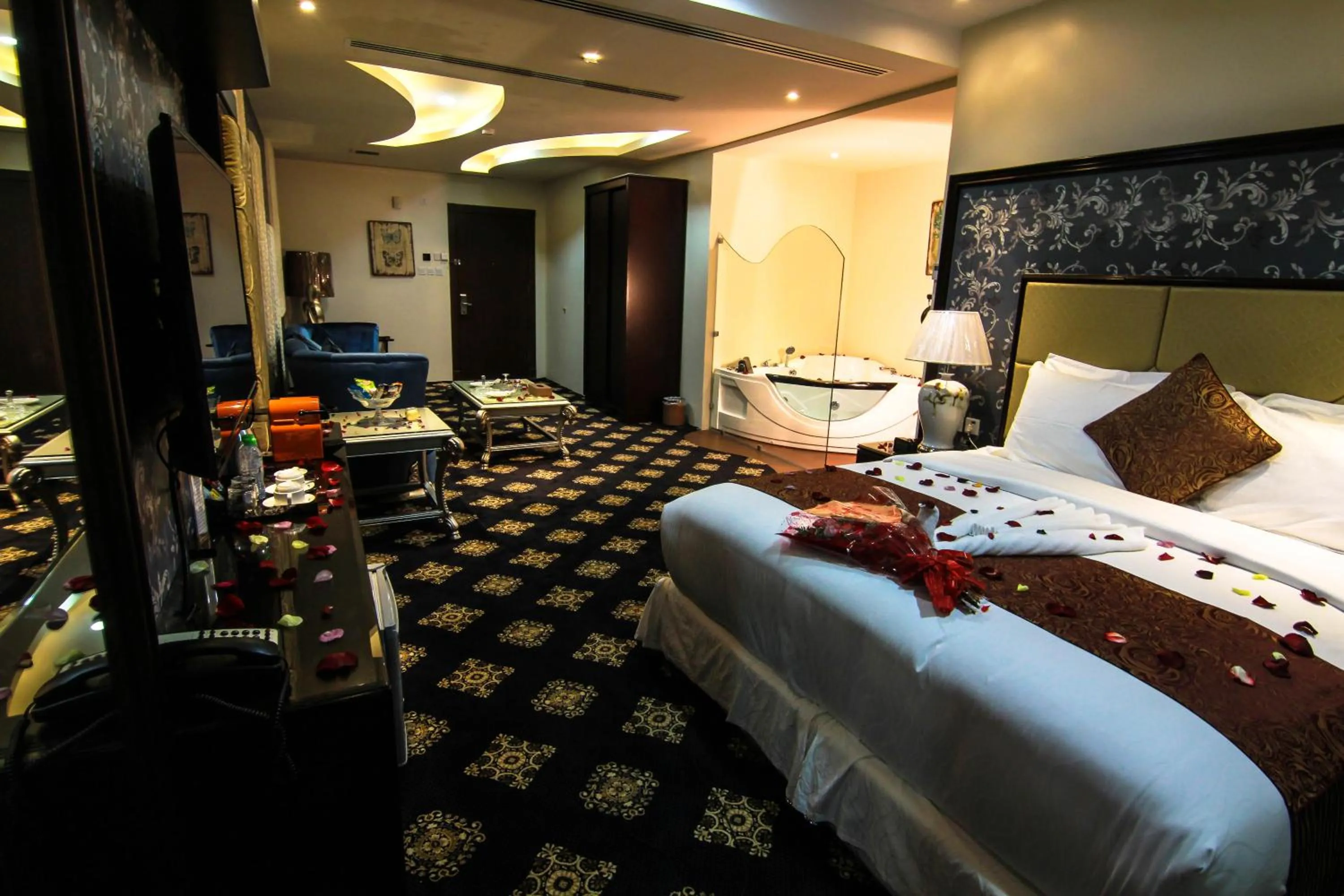 Photo of the whole room, Bed in Rest Night Serviced Apartments- AlHamra