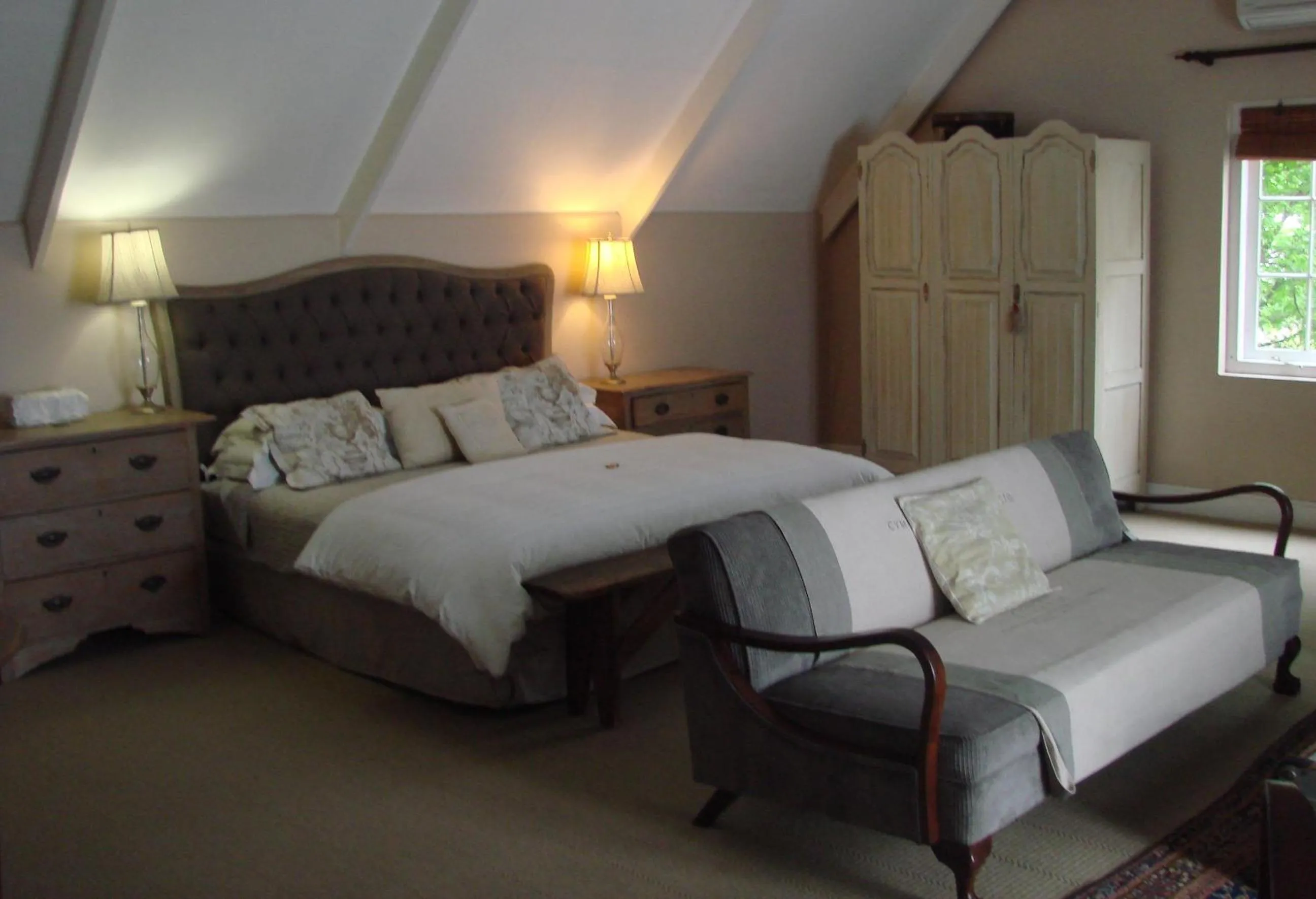 Bed in Die Waenhuis Guest House