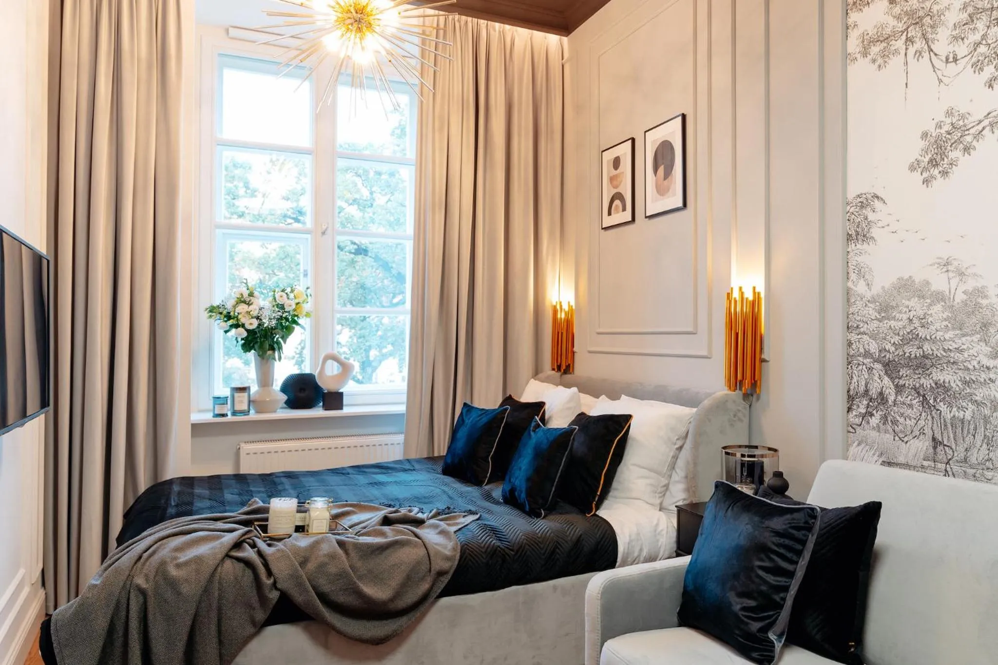 Bedroom in Warsaw Story - LoftAffair Collection