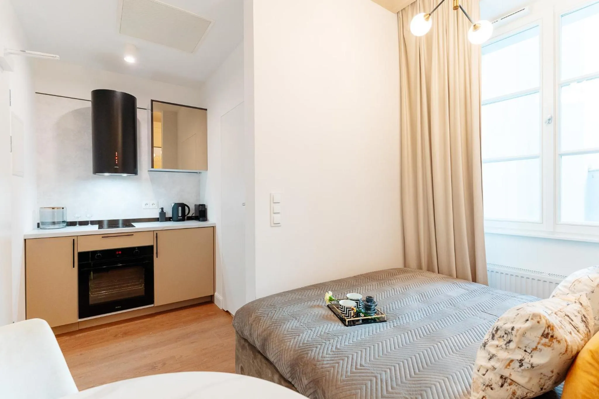 Bed in Warsaw Story - LoftAffair Collection