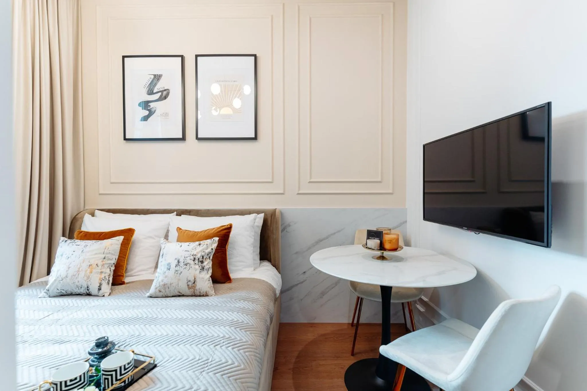 Bed in Warsaw Story - LoftAffair Collection