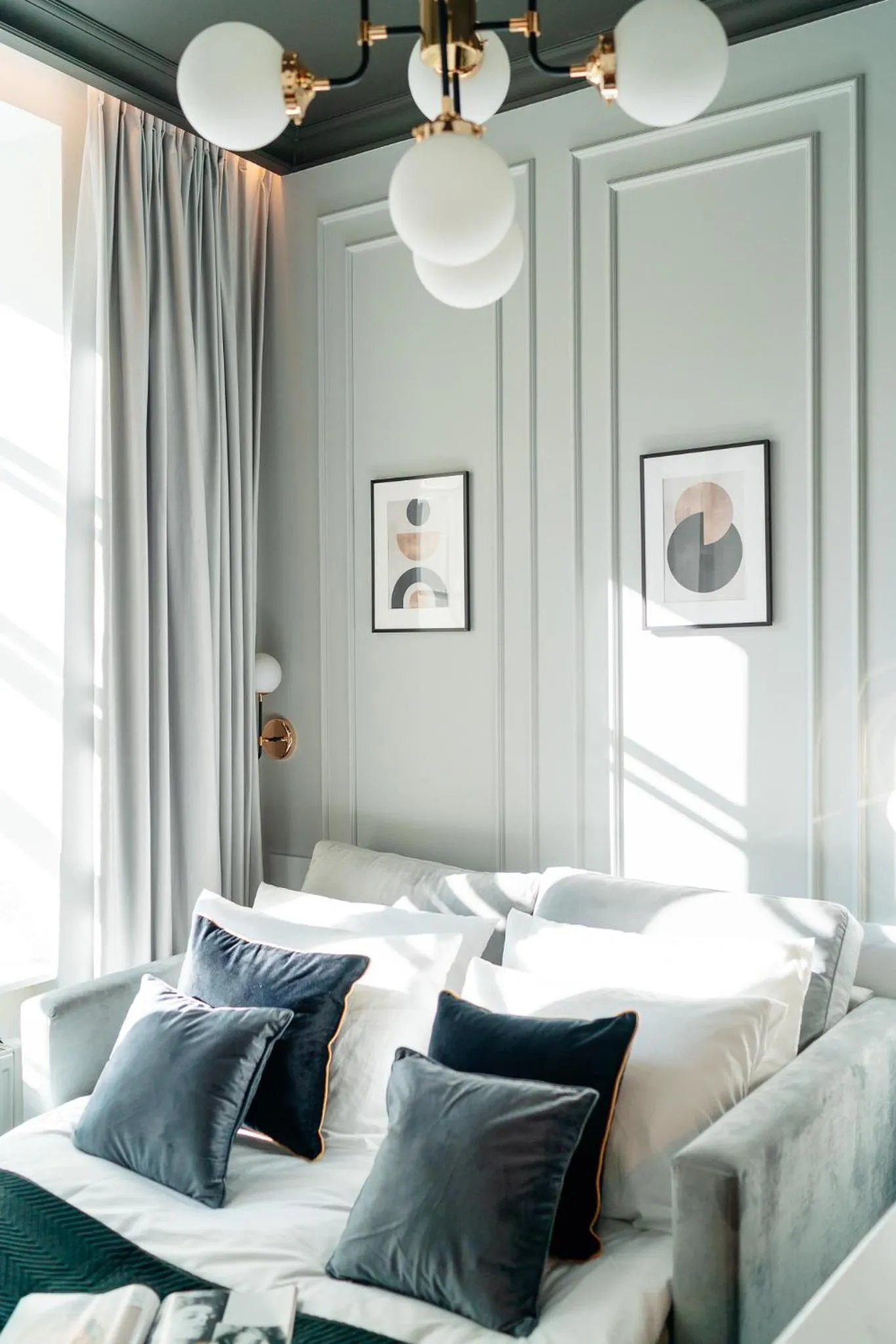 Bed in Warsaw Story - LoftAffair Collection