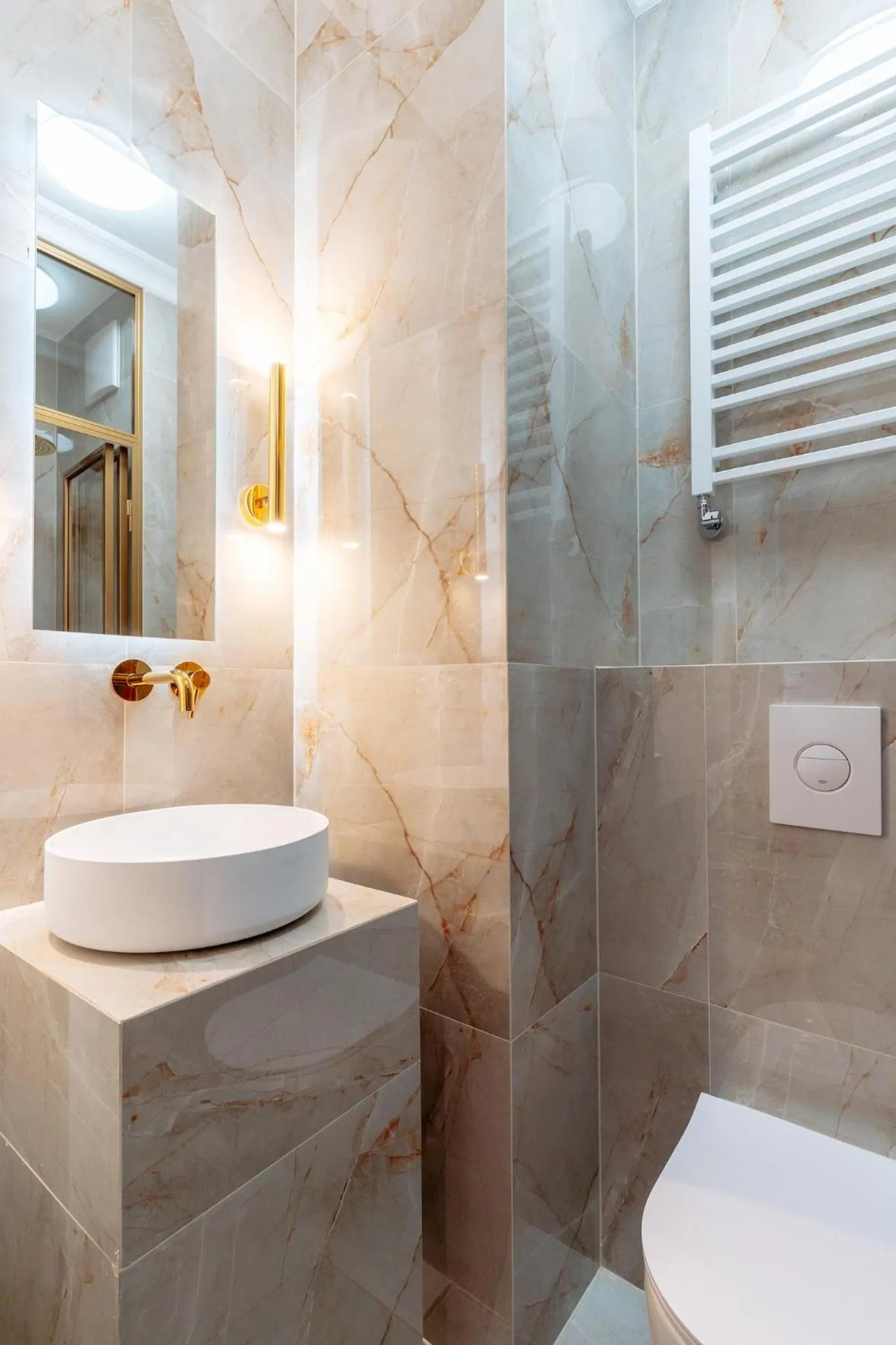 Bathroom in Warsaw Story - LoftAffair Collection