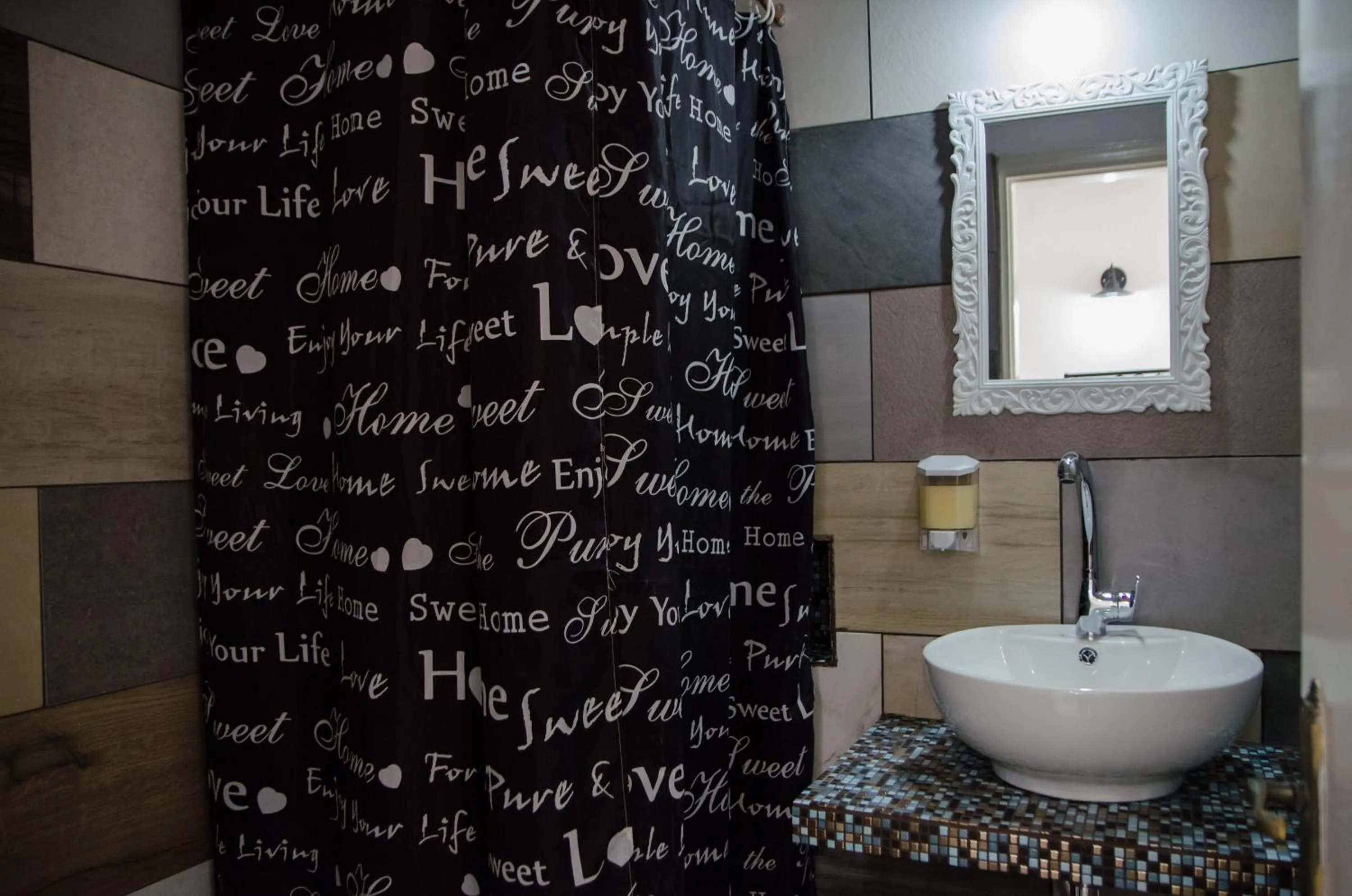 Bathroom in Grande Murano