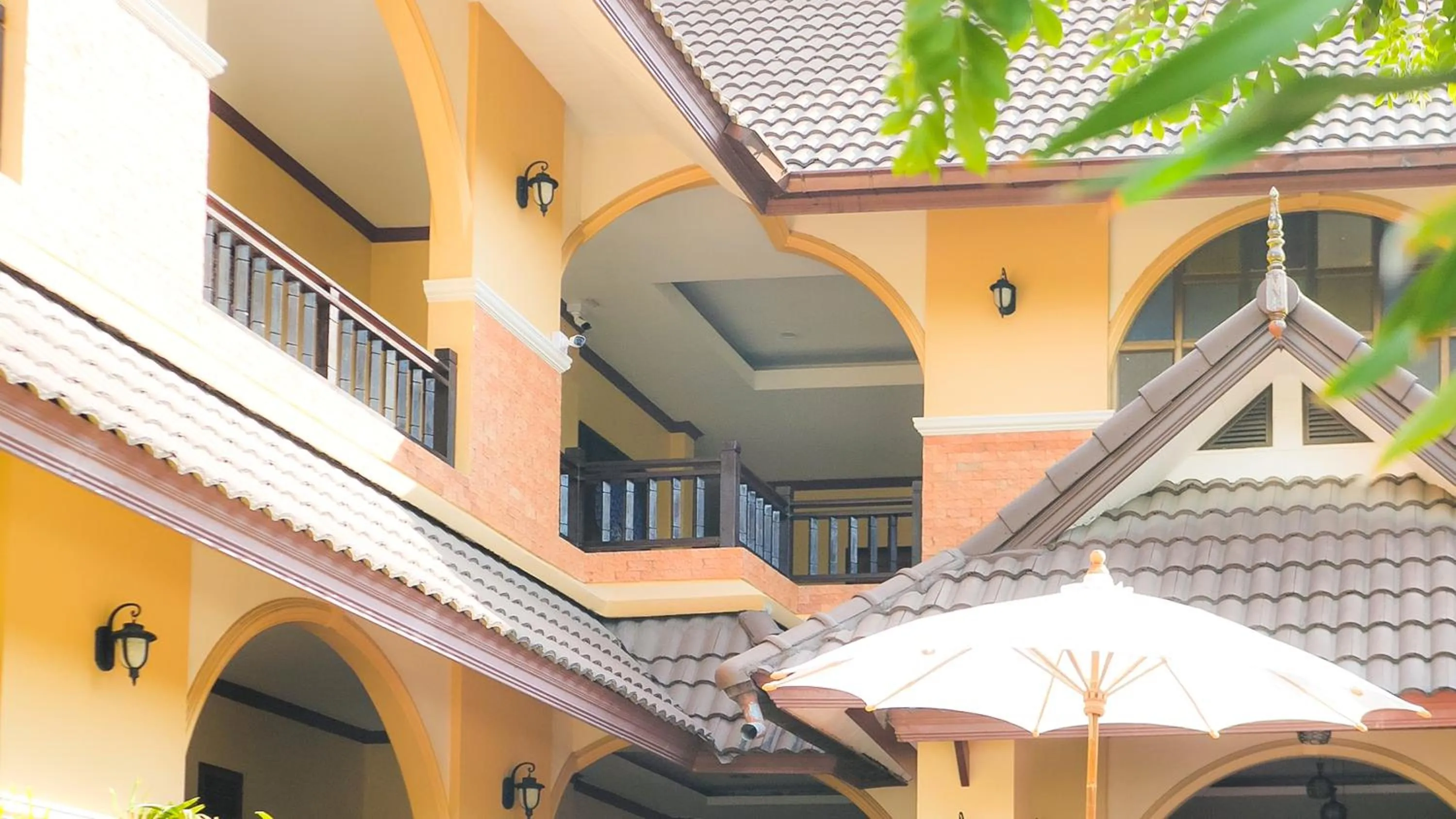 Property building in Siam Avari Hotel, Chiang Rai