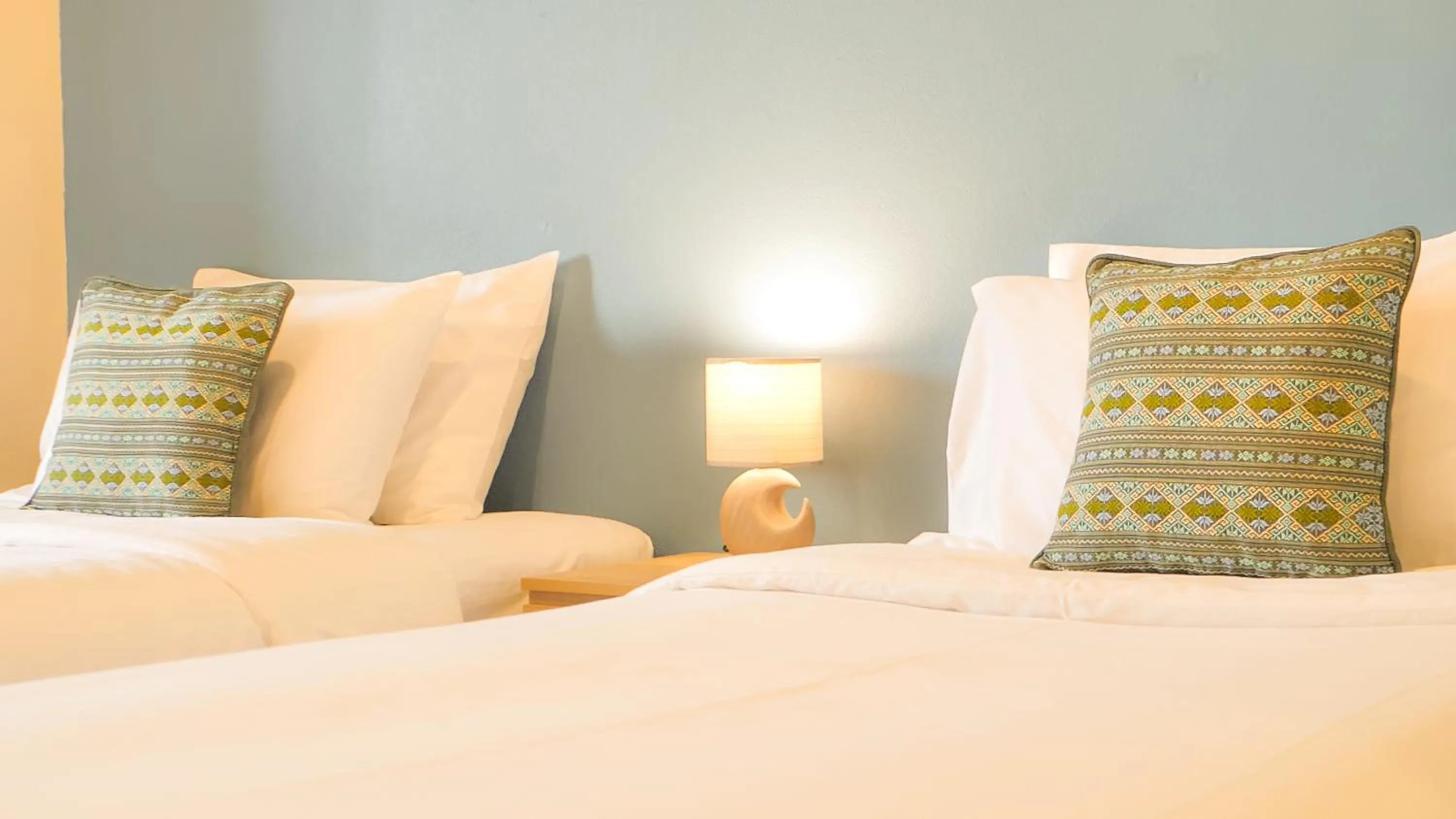 Bed in Siam Avari Hotel, Chiang Rai