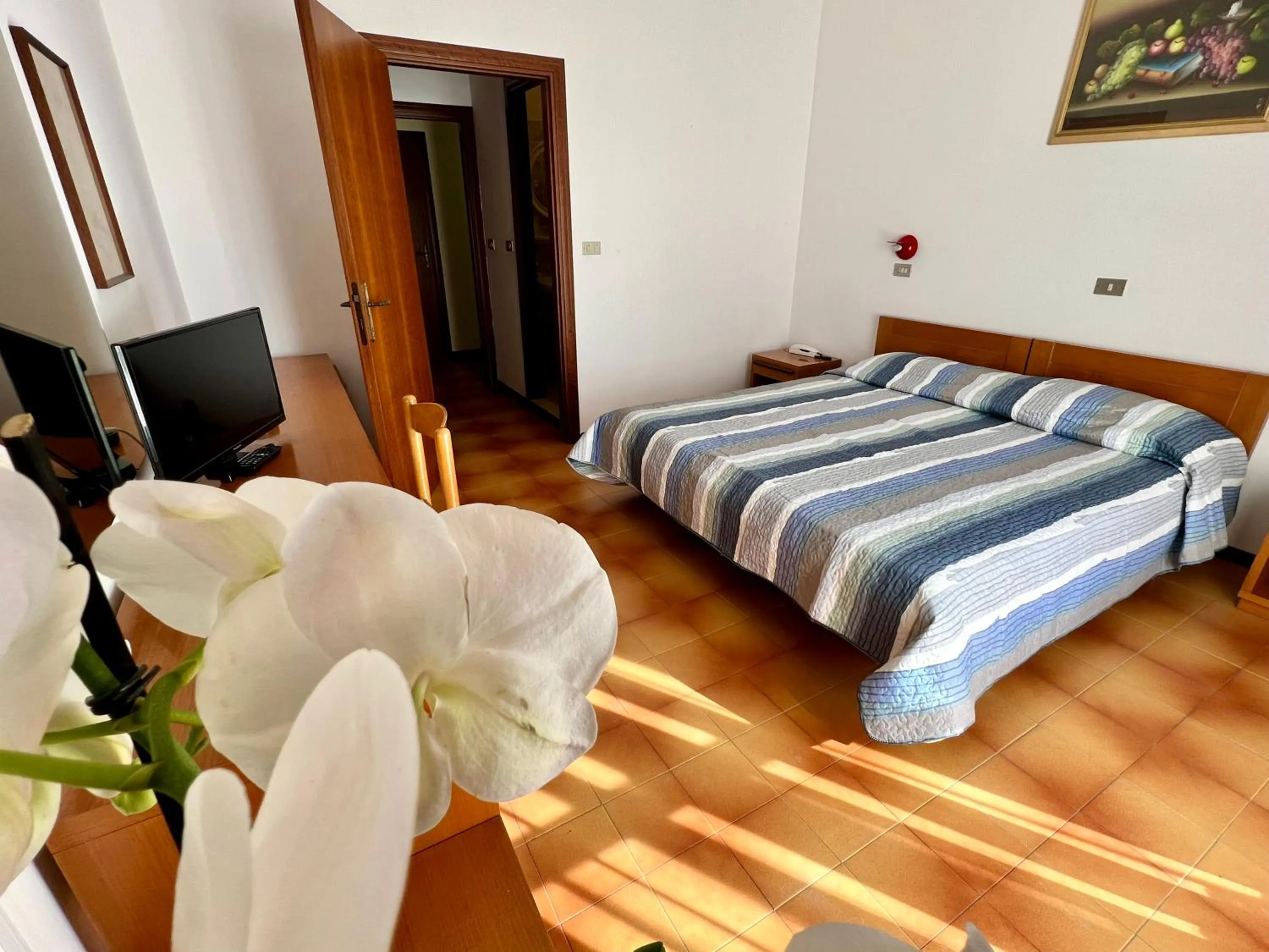 Bedroom, Bed in Hotel Ca' Bianca da Paolino